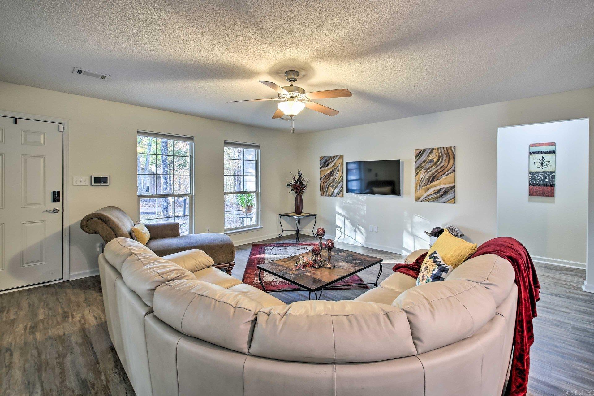 11 Rubi Cir  Hot Springs Village, AR