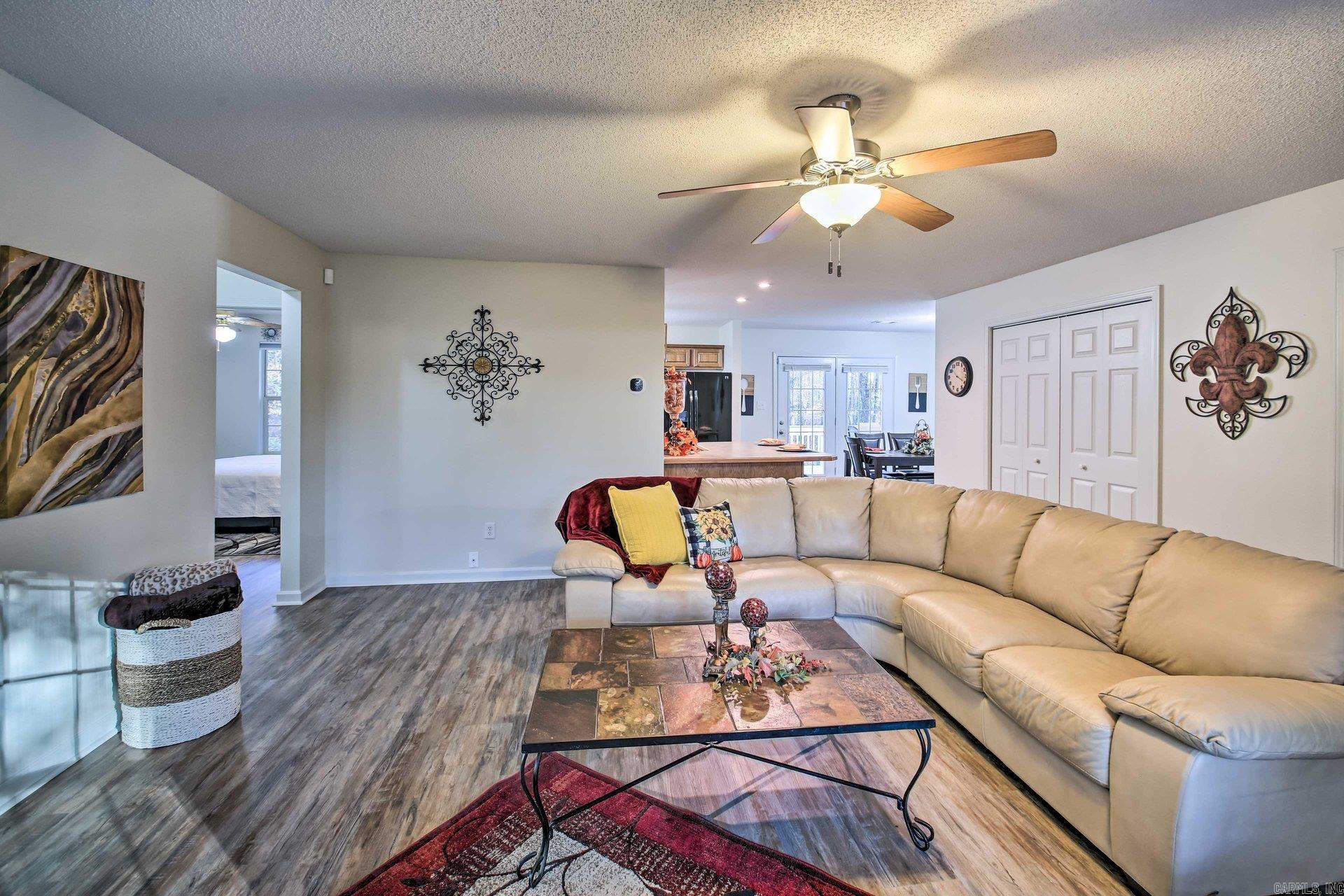 11 Rubi Cir  Hot Springs Village, AR