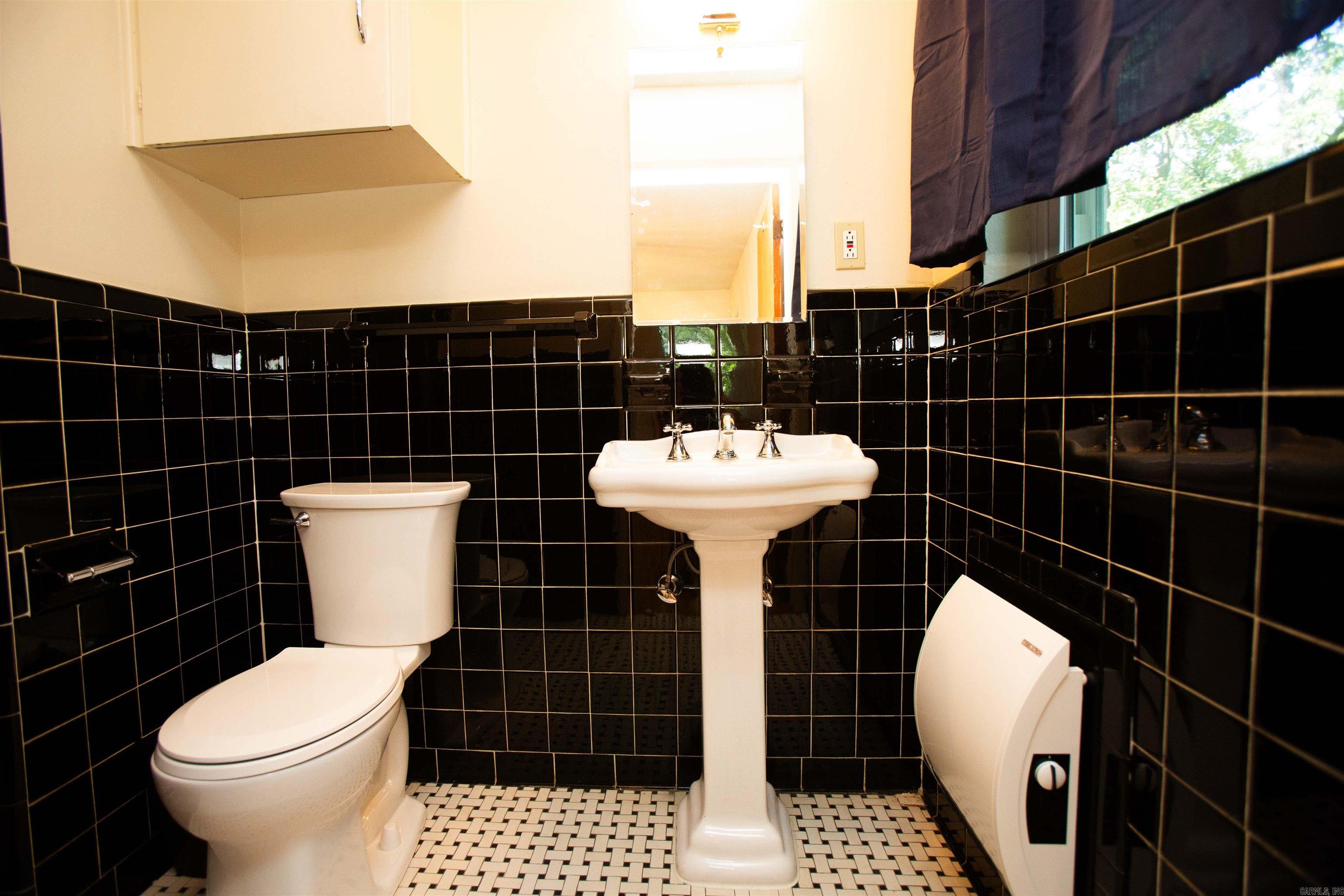 5010 Glenmere  North Little Rock, AR