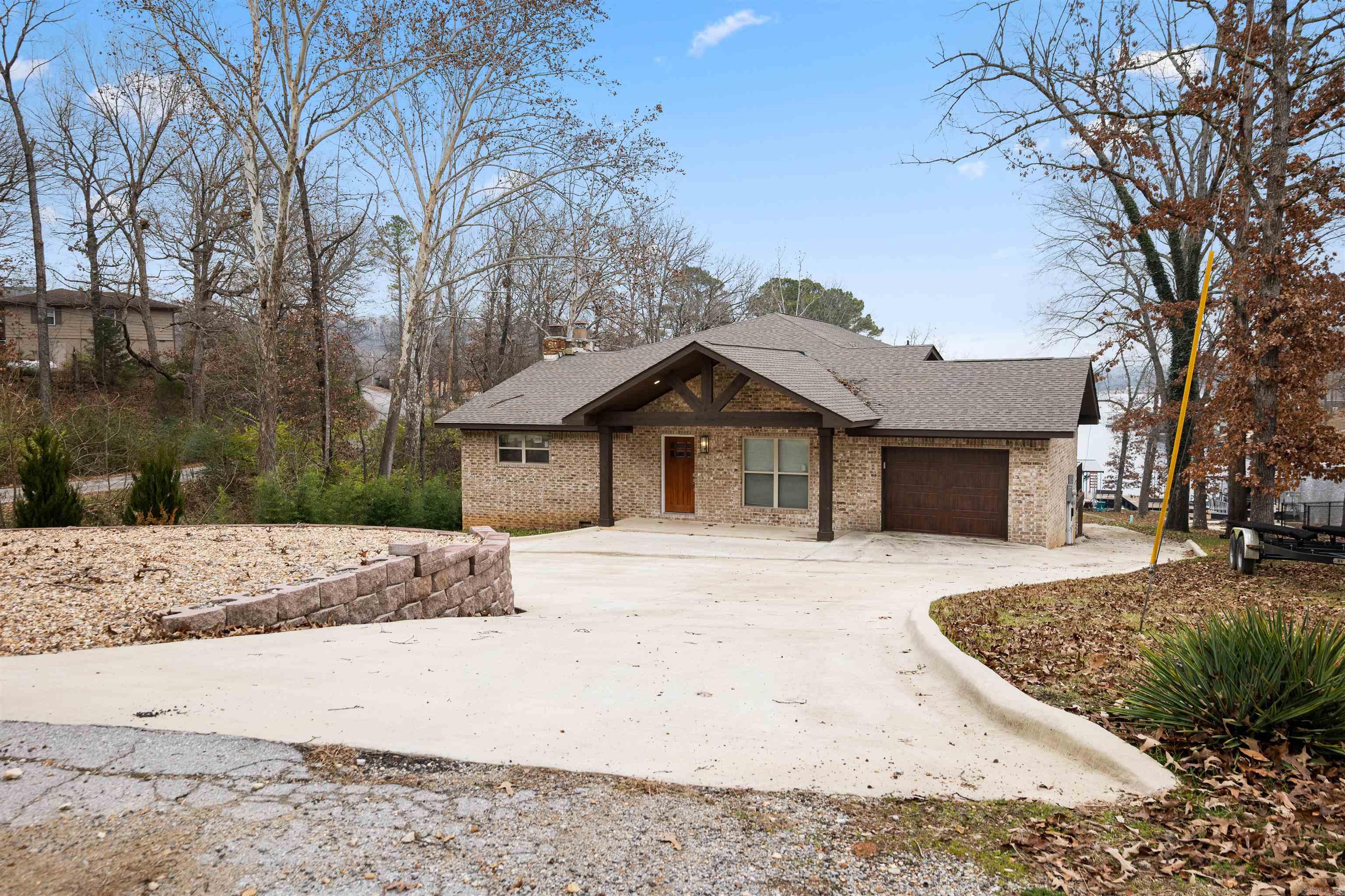 38 Winnebago  Cherokee Village, AR