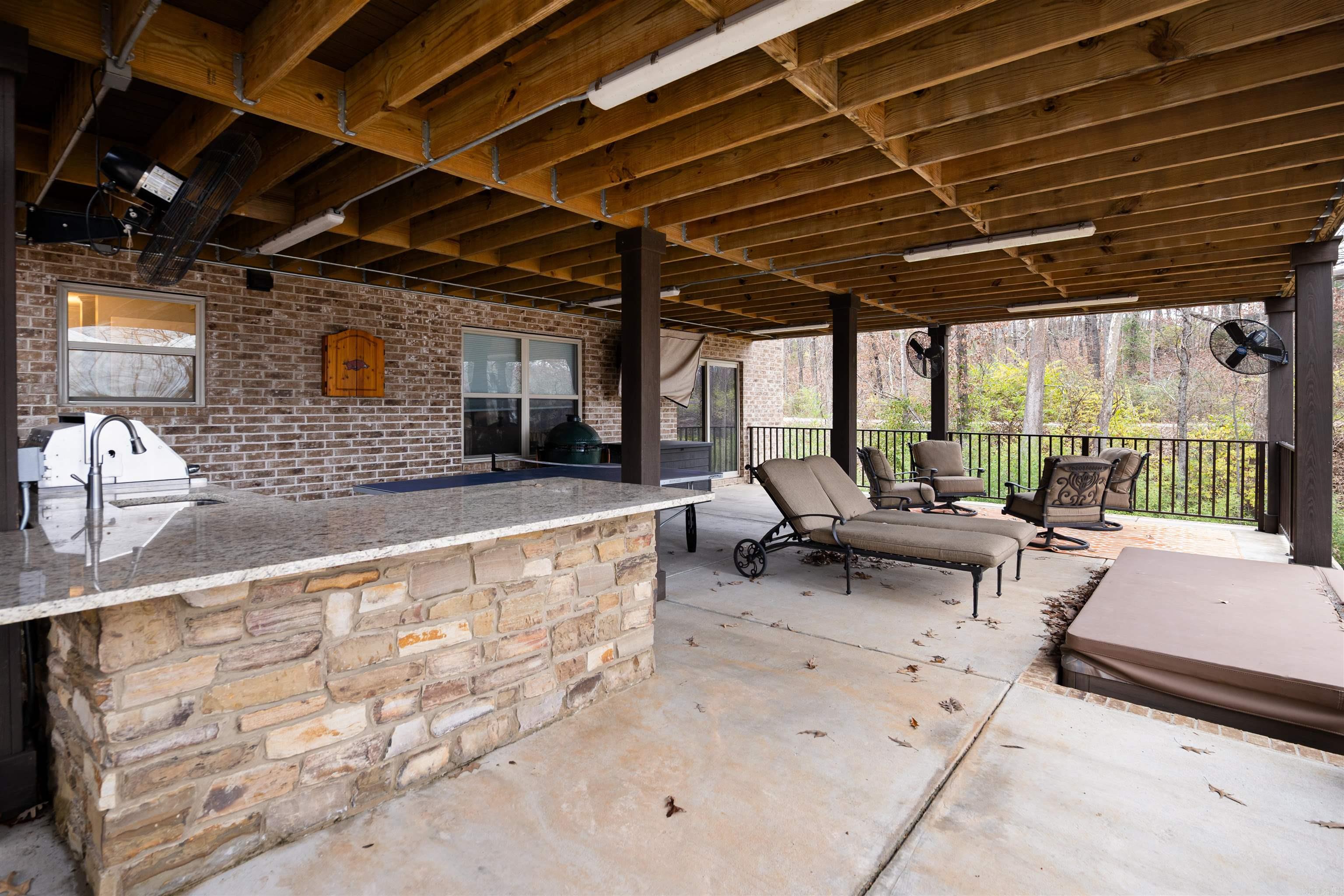 38 Winnebago  Cherokee Village, AR