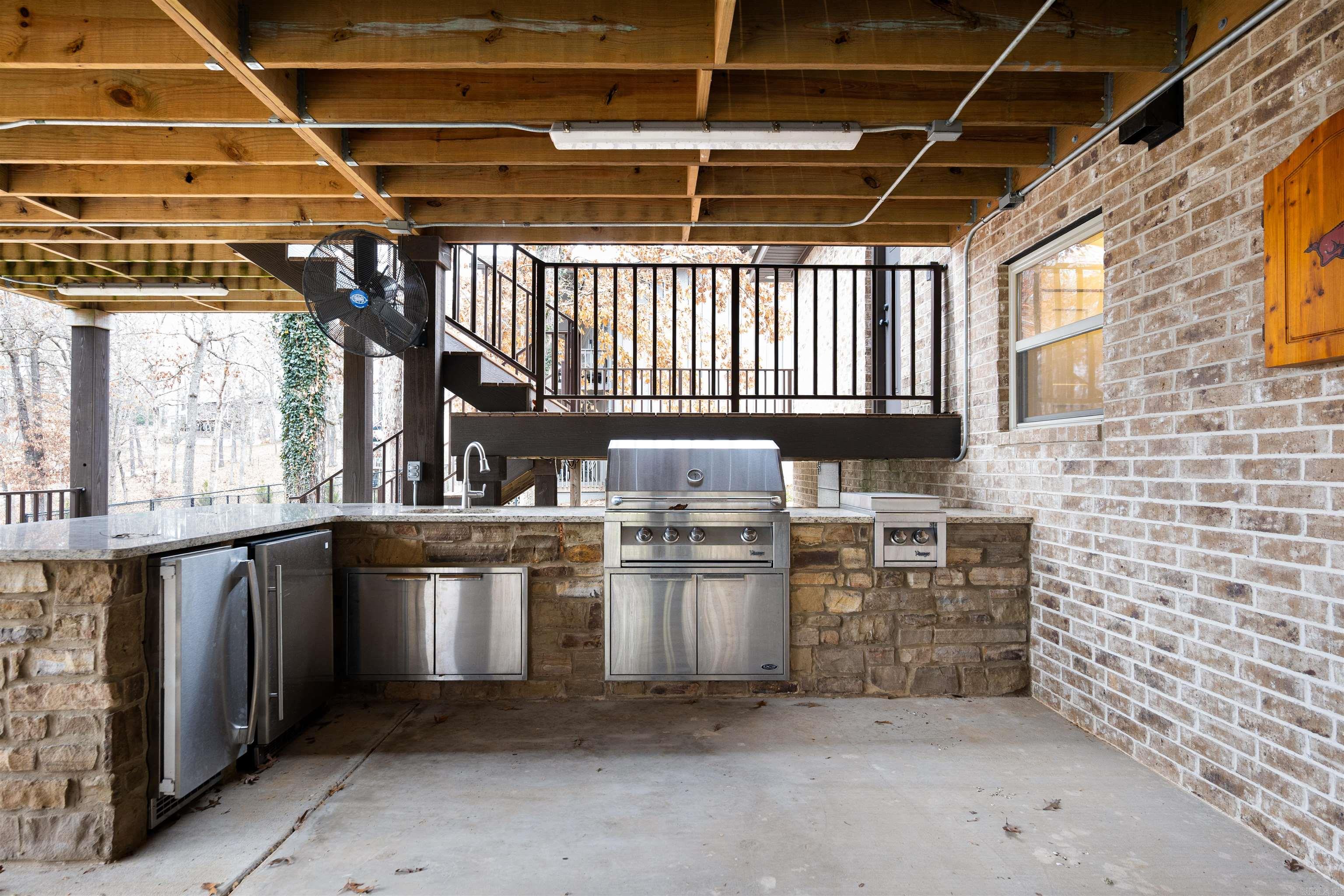 38 Winnebago  Cherokee Village, AR