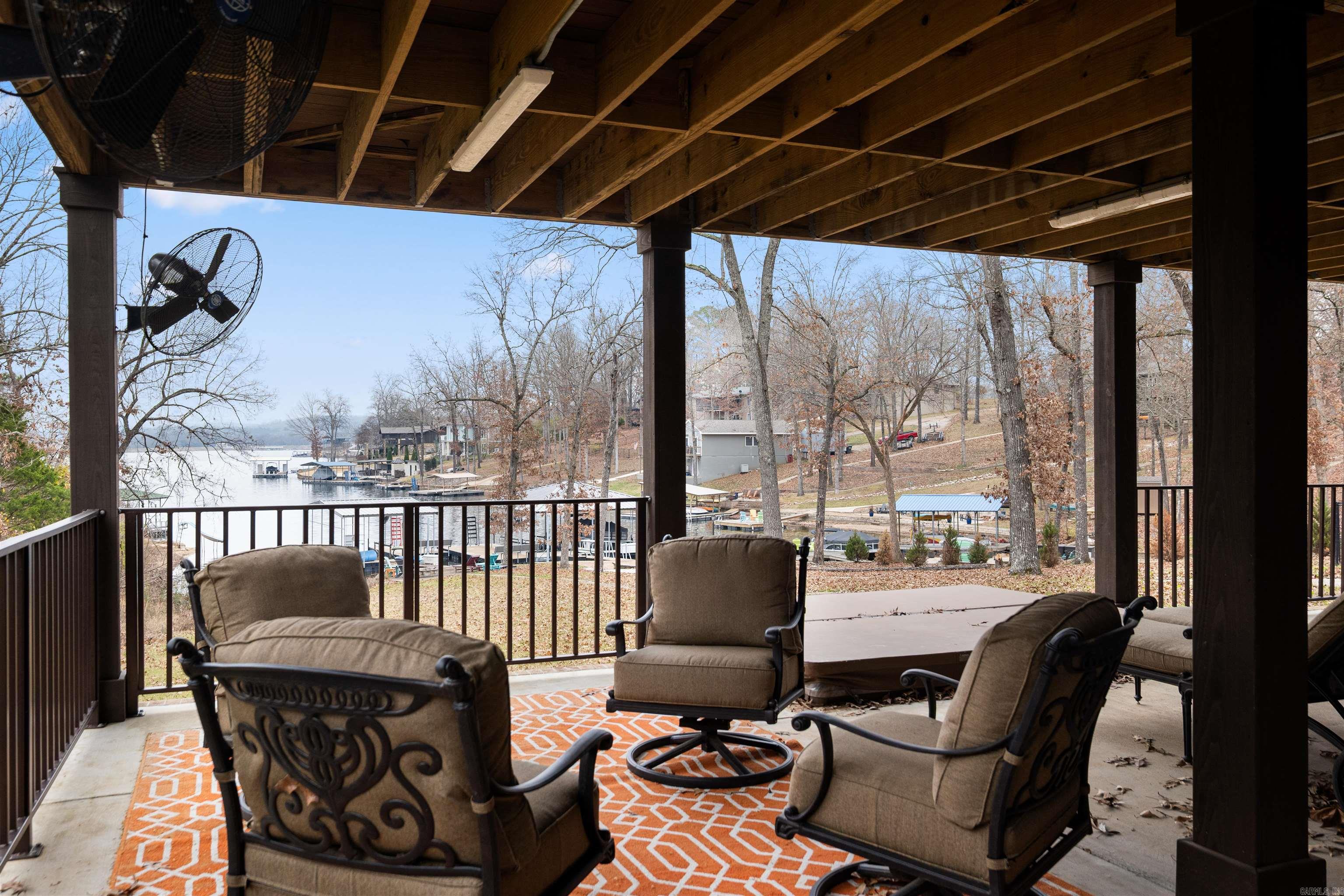 38 Winnebago  Cherokee Village, AR