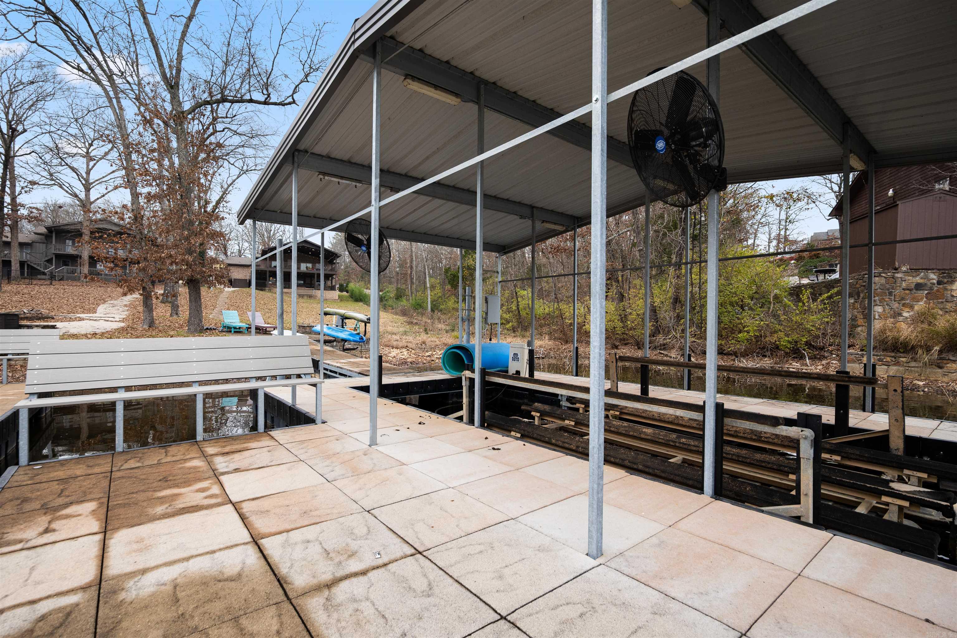 38 Winnebago  Cherokee Village, AR