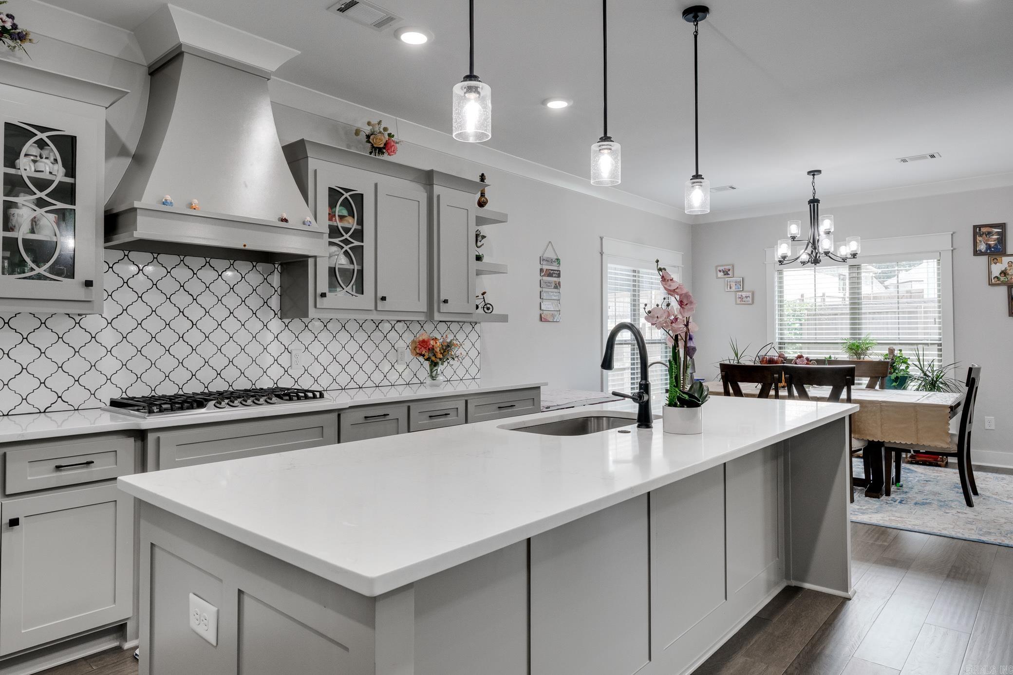 2475 Lilac  Conway, AR