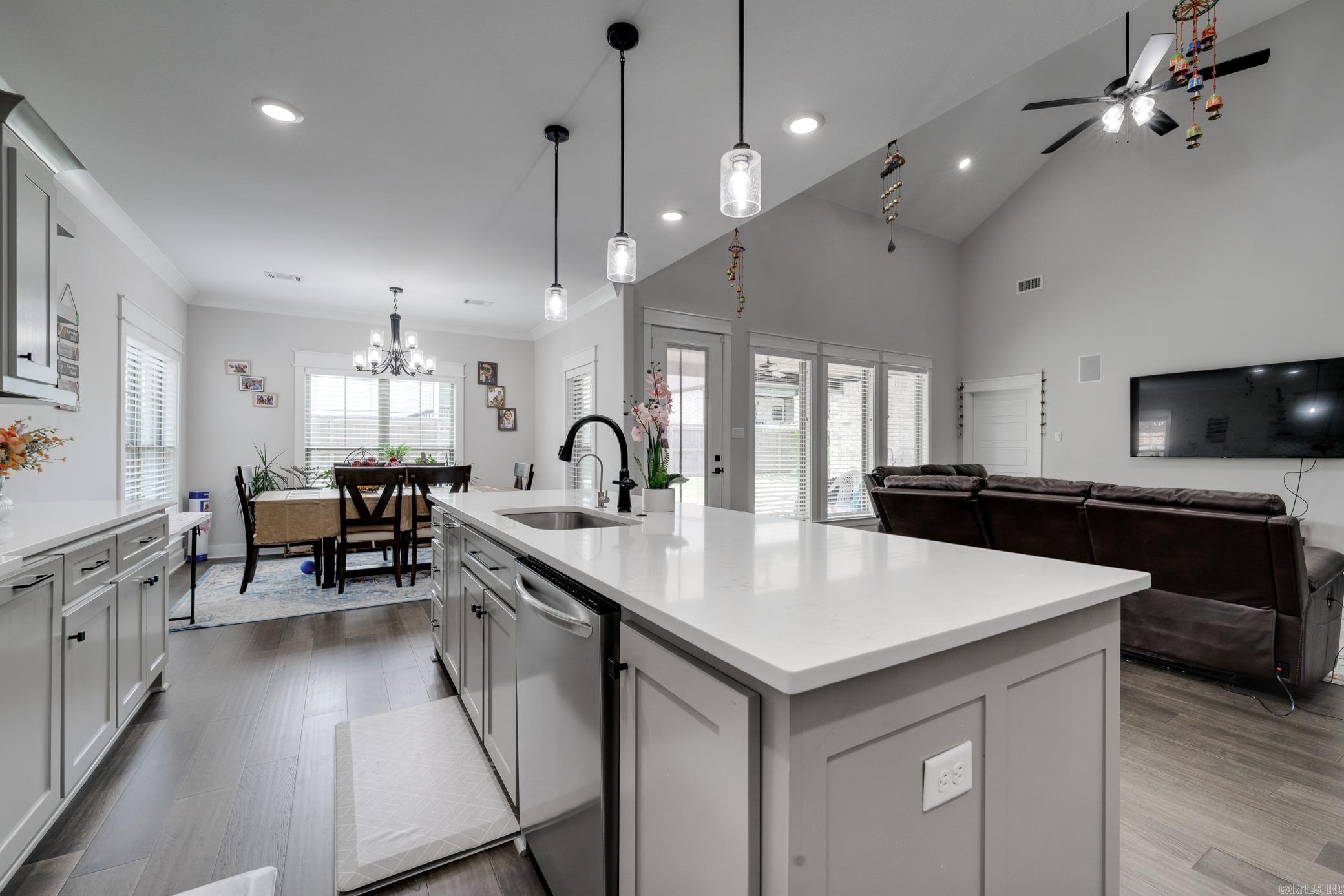 2475 Lilac  Conway, AR