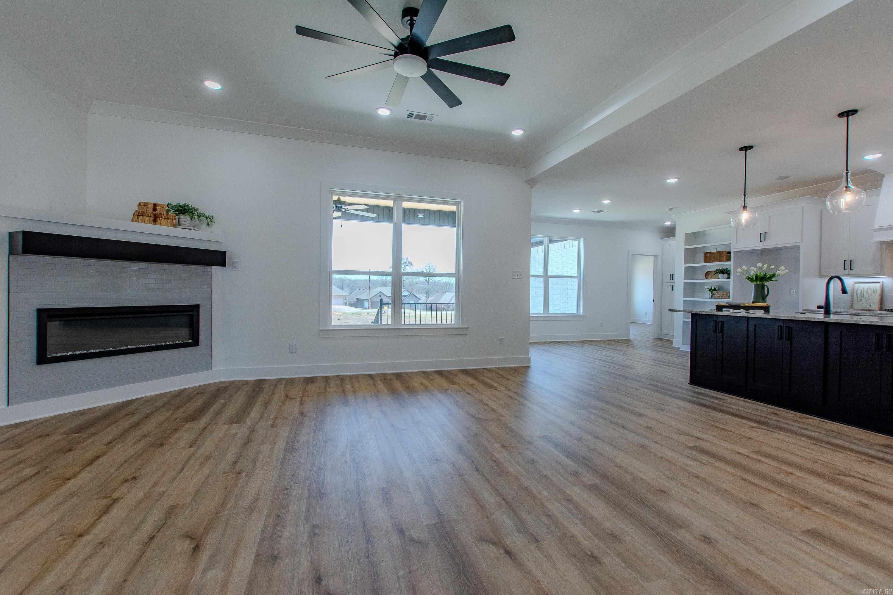 912 Conrad Cove Jacksonville, AR 72076