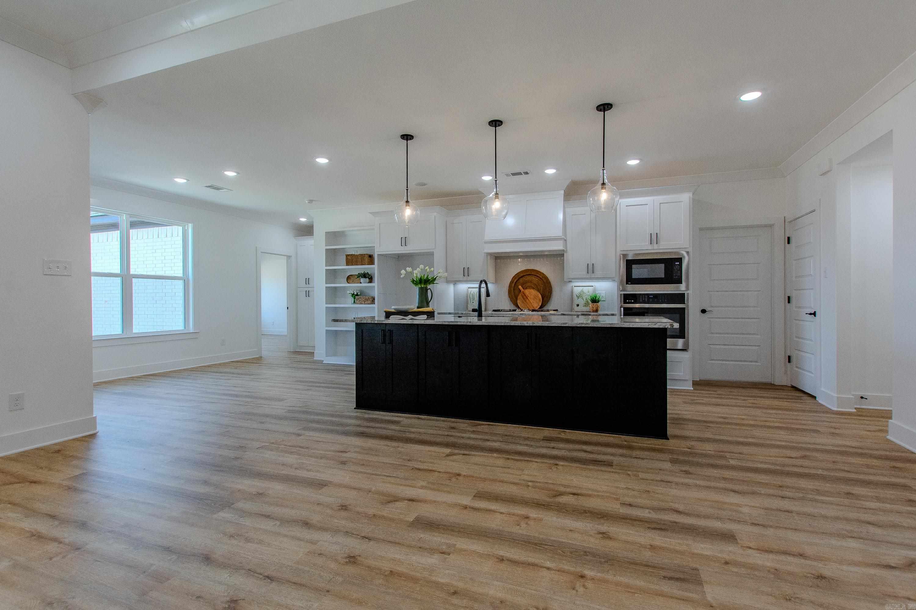 912 Conrad Cove Jacksonville, AR 72076