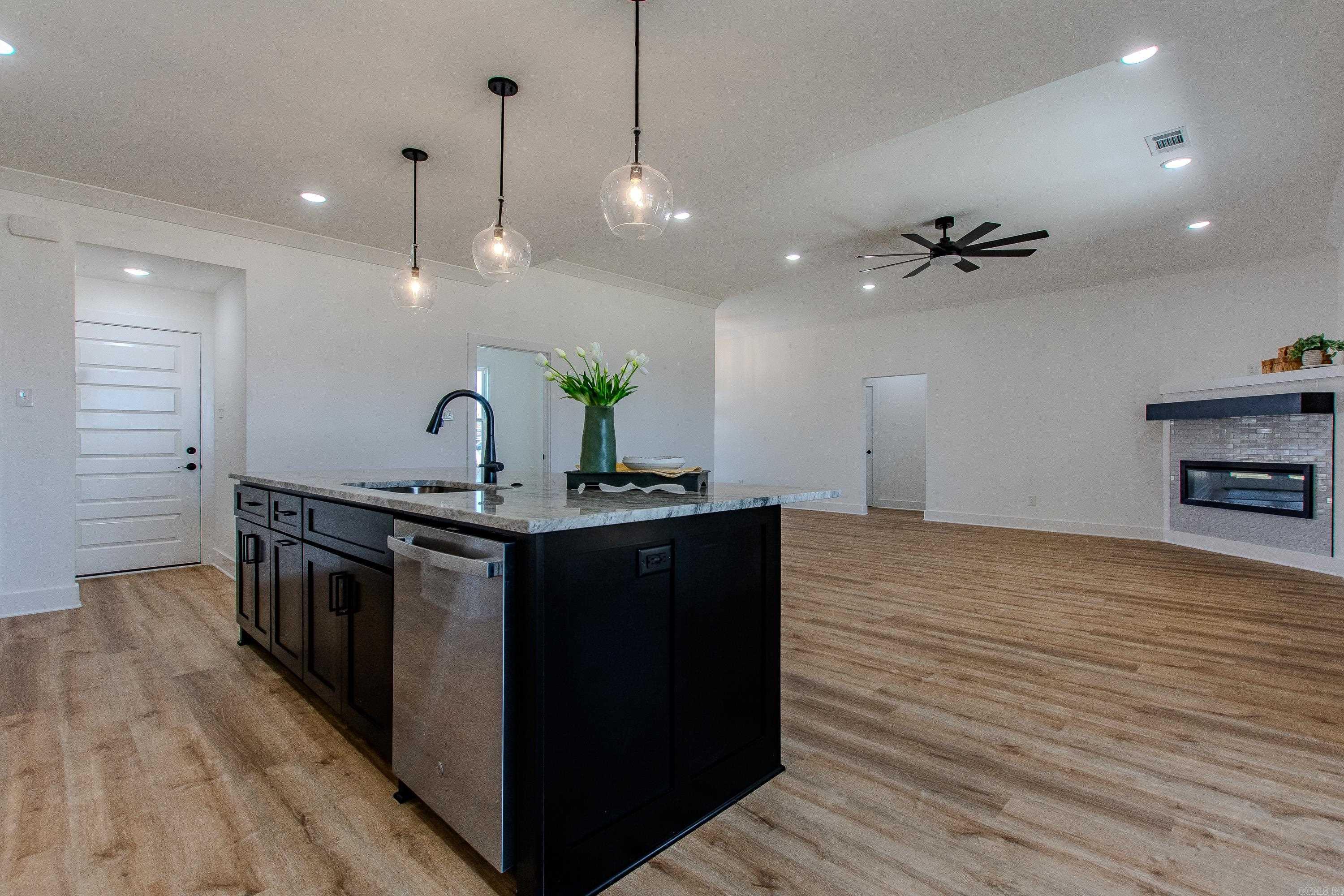 912 Conrad Cove Jacksonville, AR 72076