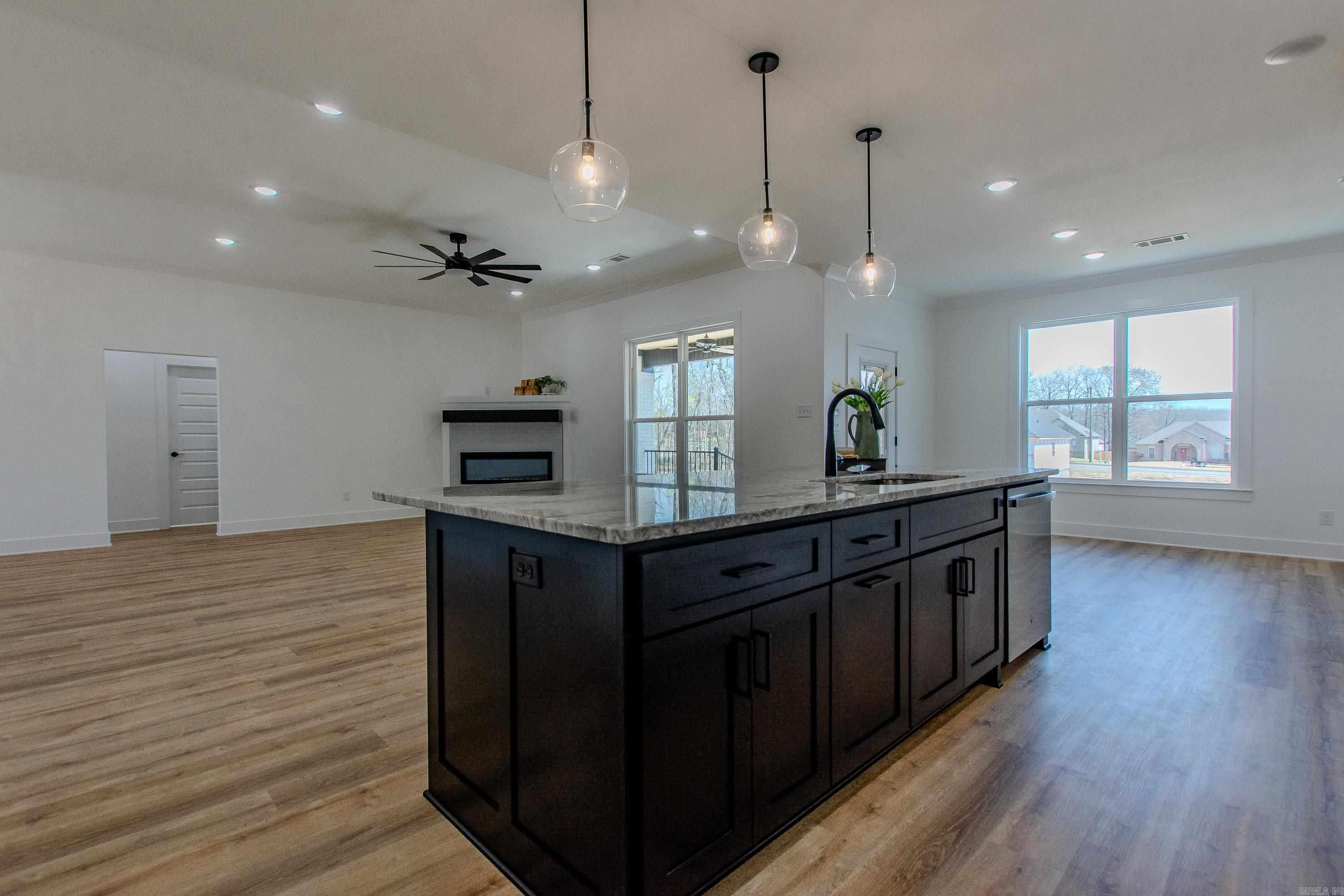 912 Conrad Cove Jacksonville, AR 72076