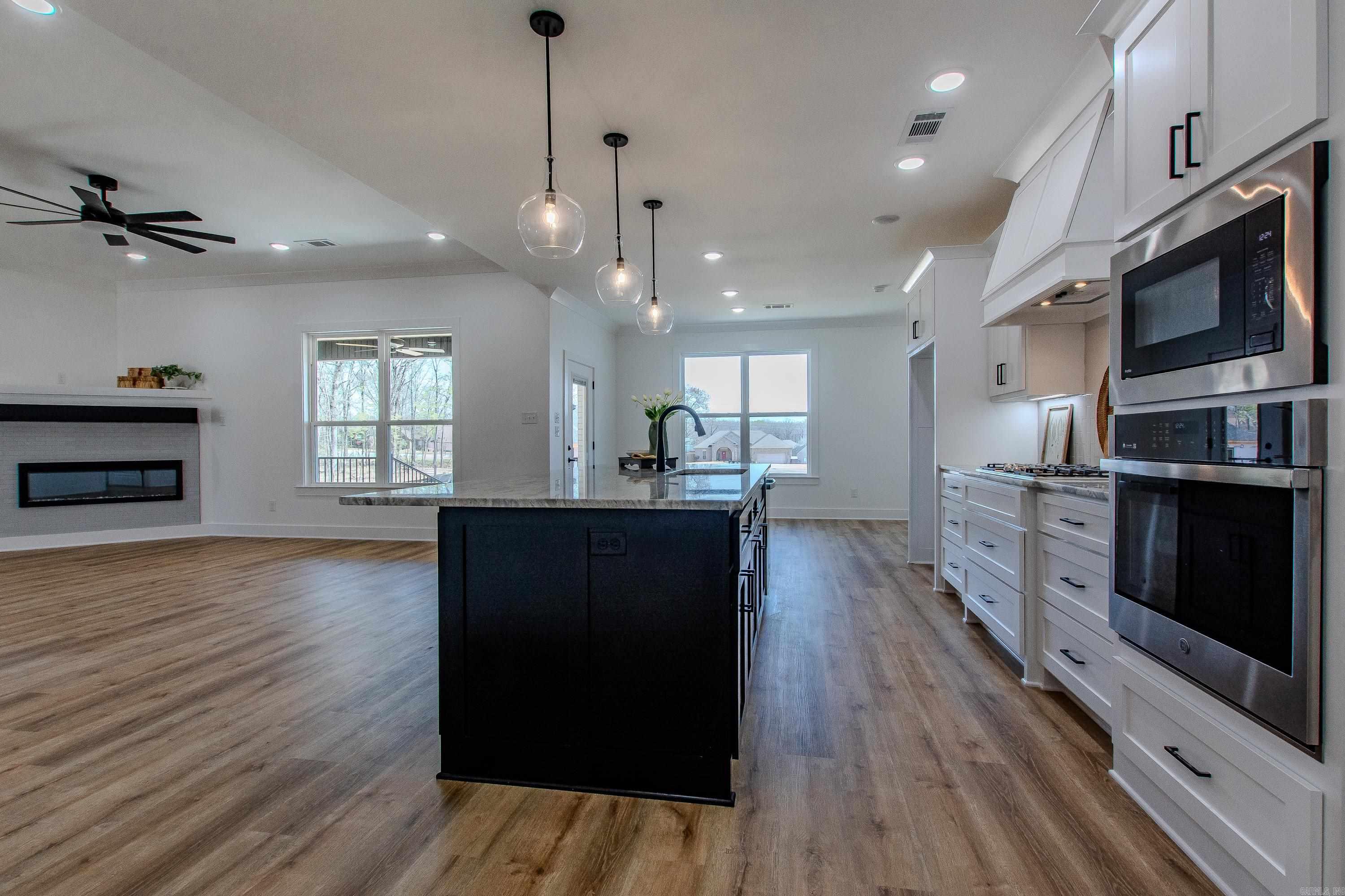 912 Conrad Cove Jacksonville, AR 72076