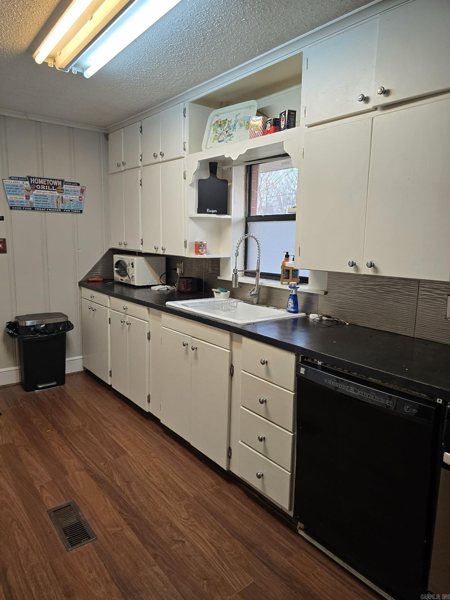 526 S 9th  Arkadelphia, AR