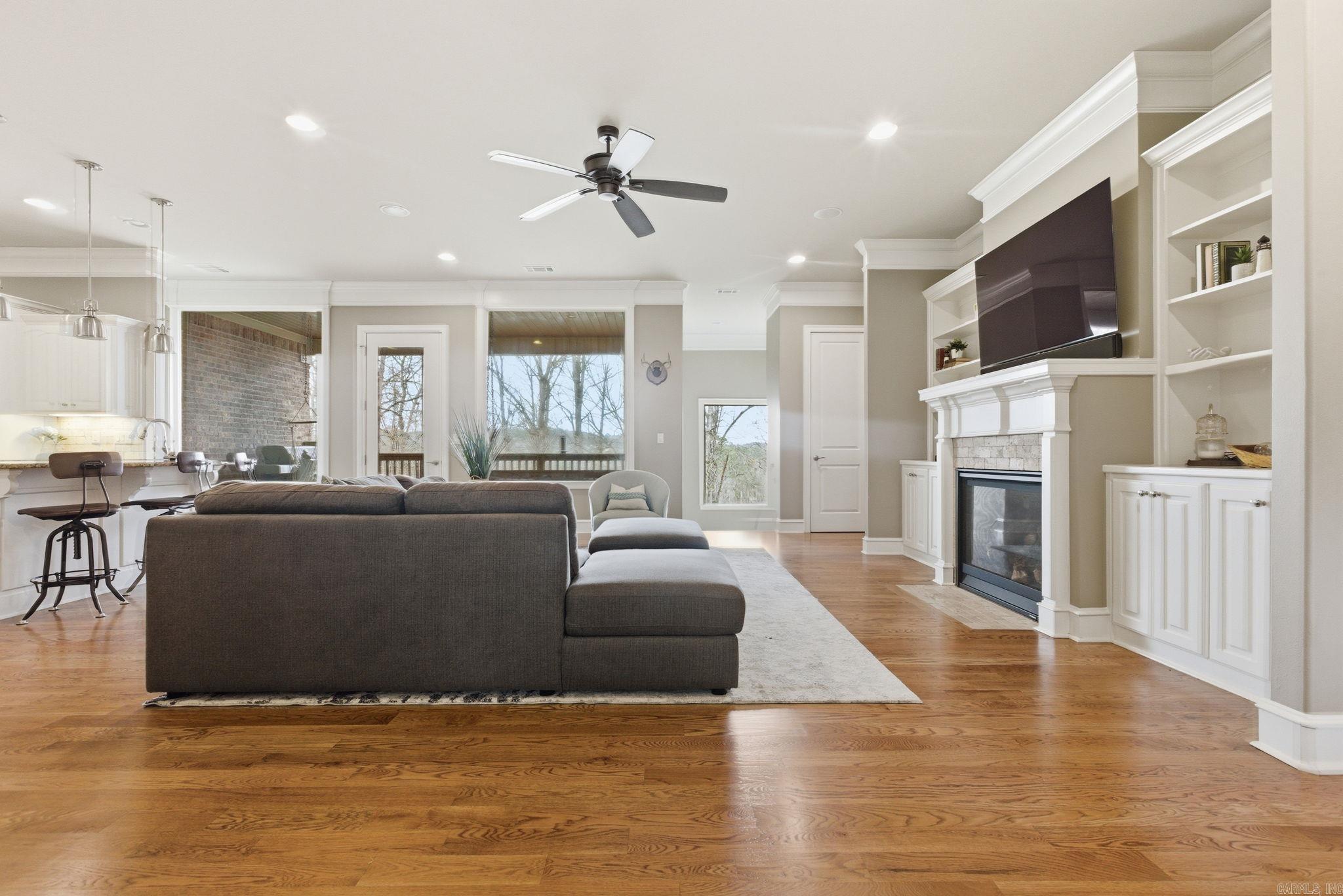 6 Hoggards Ridge Little Rock, AR 72211