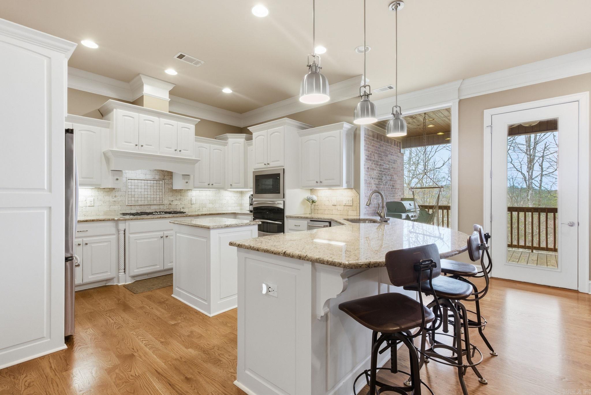 6 Hoggards Ridge Little Rock, AR 72211