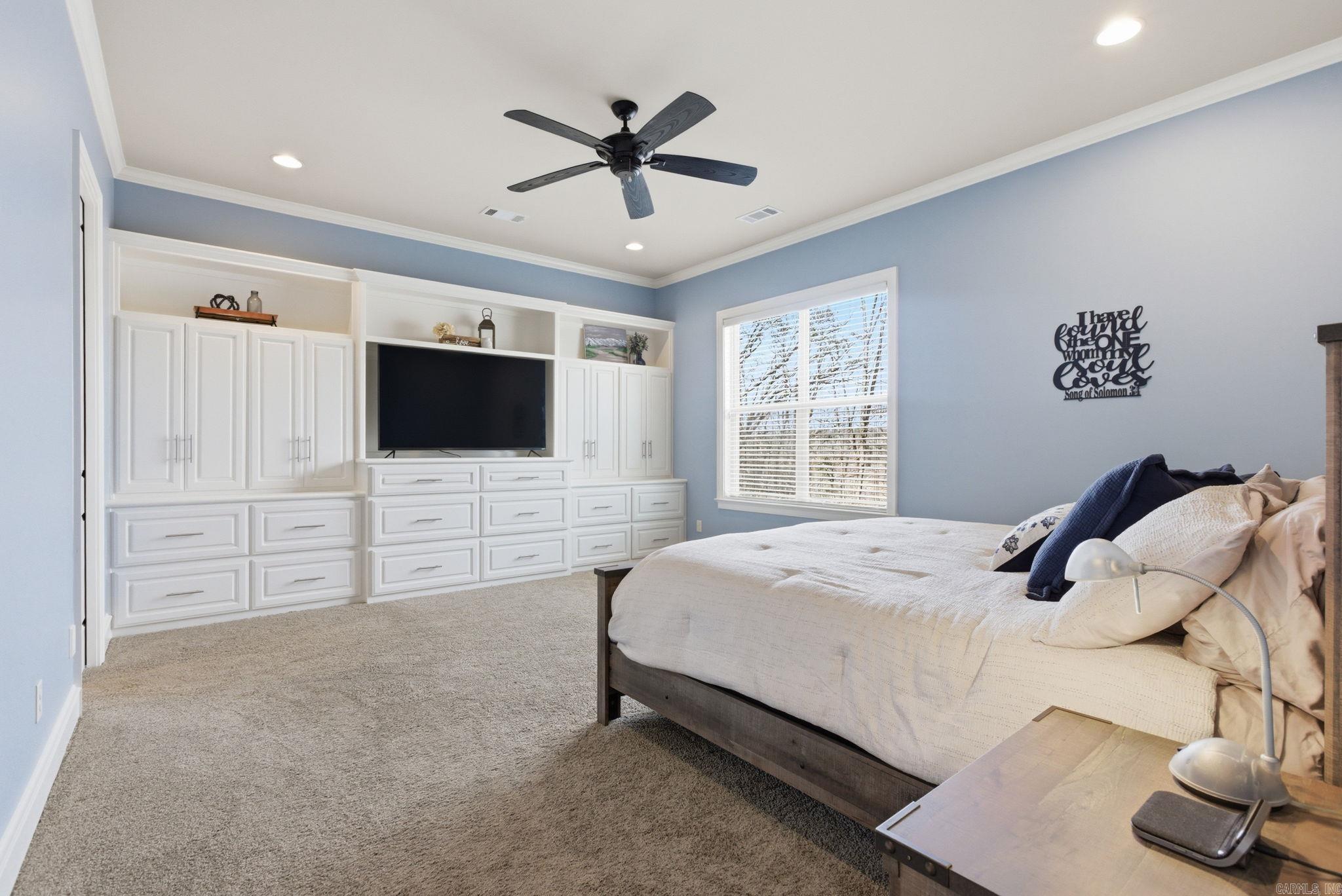 6 Hoggards Ridge Little Rock, AR 72211