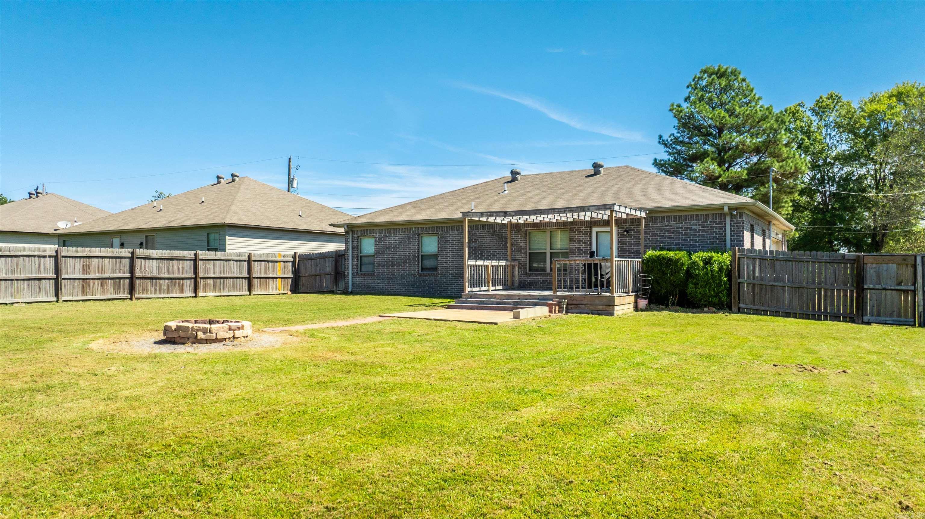 26 Saye St  Vilonia, AR