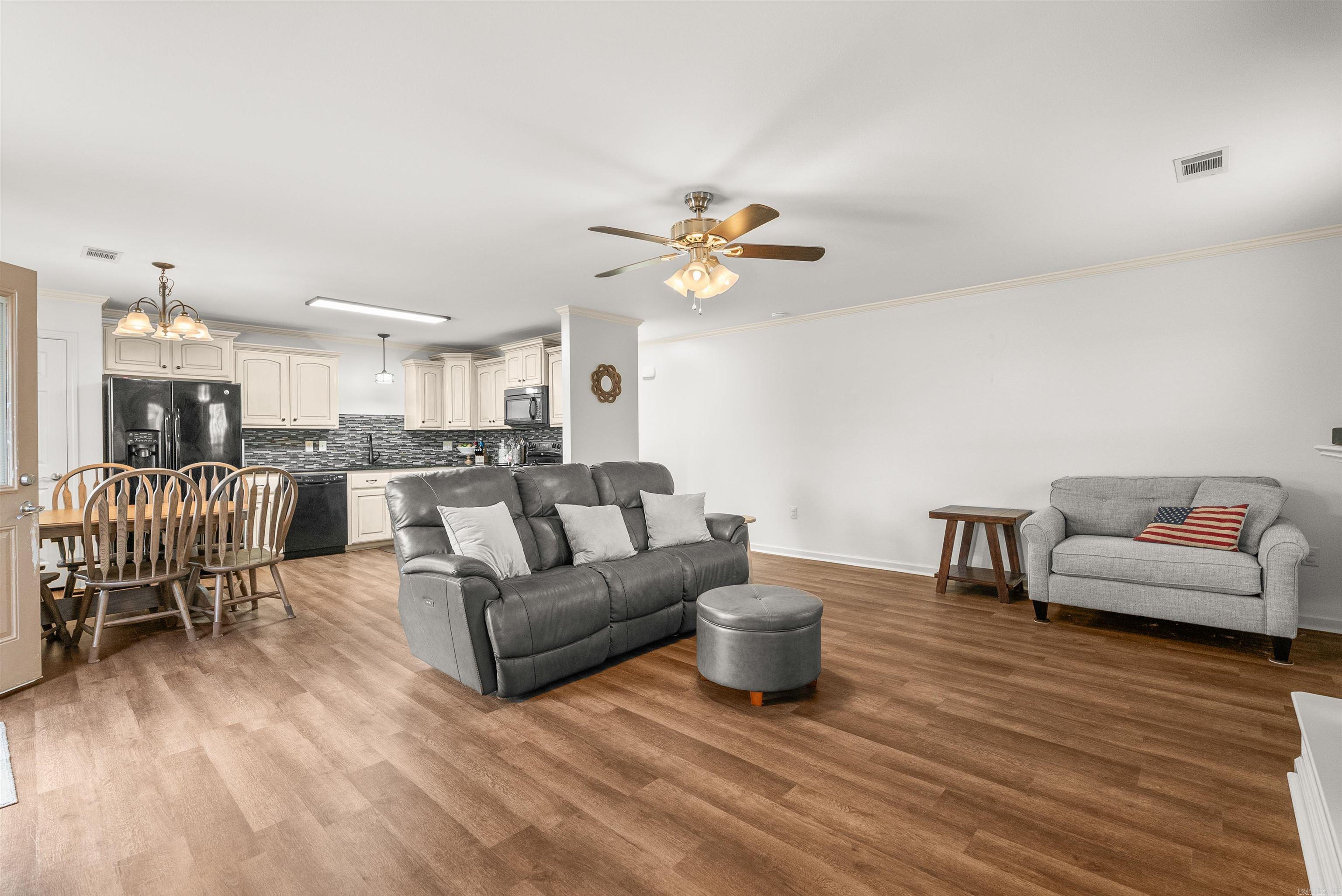 26 Saye St  Vilonia, AR