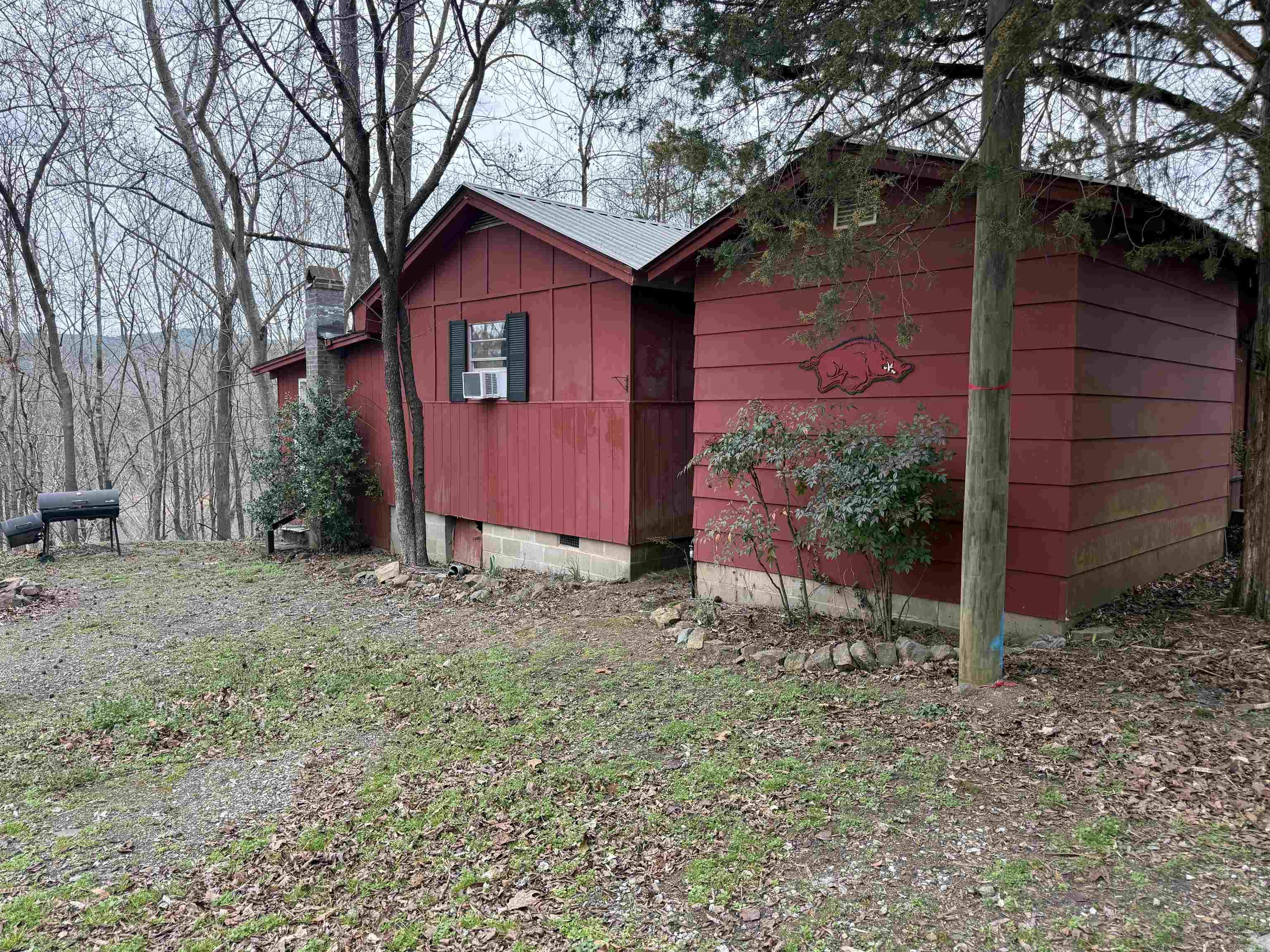 300 Canyon  Greers Ferry, AR