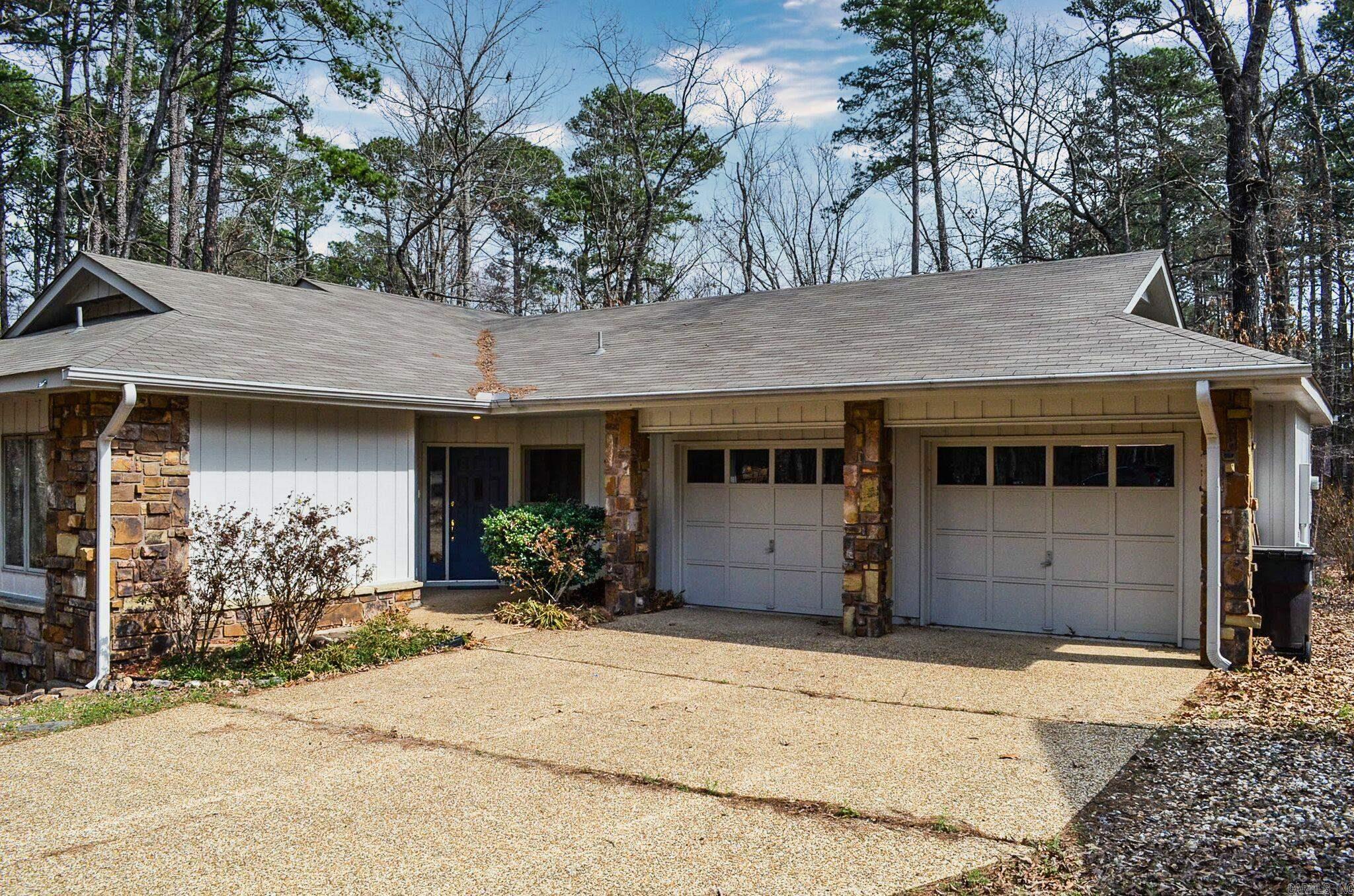 7 Camarzana Lane  Hot Springs Village, AR