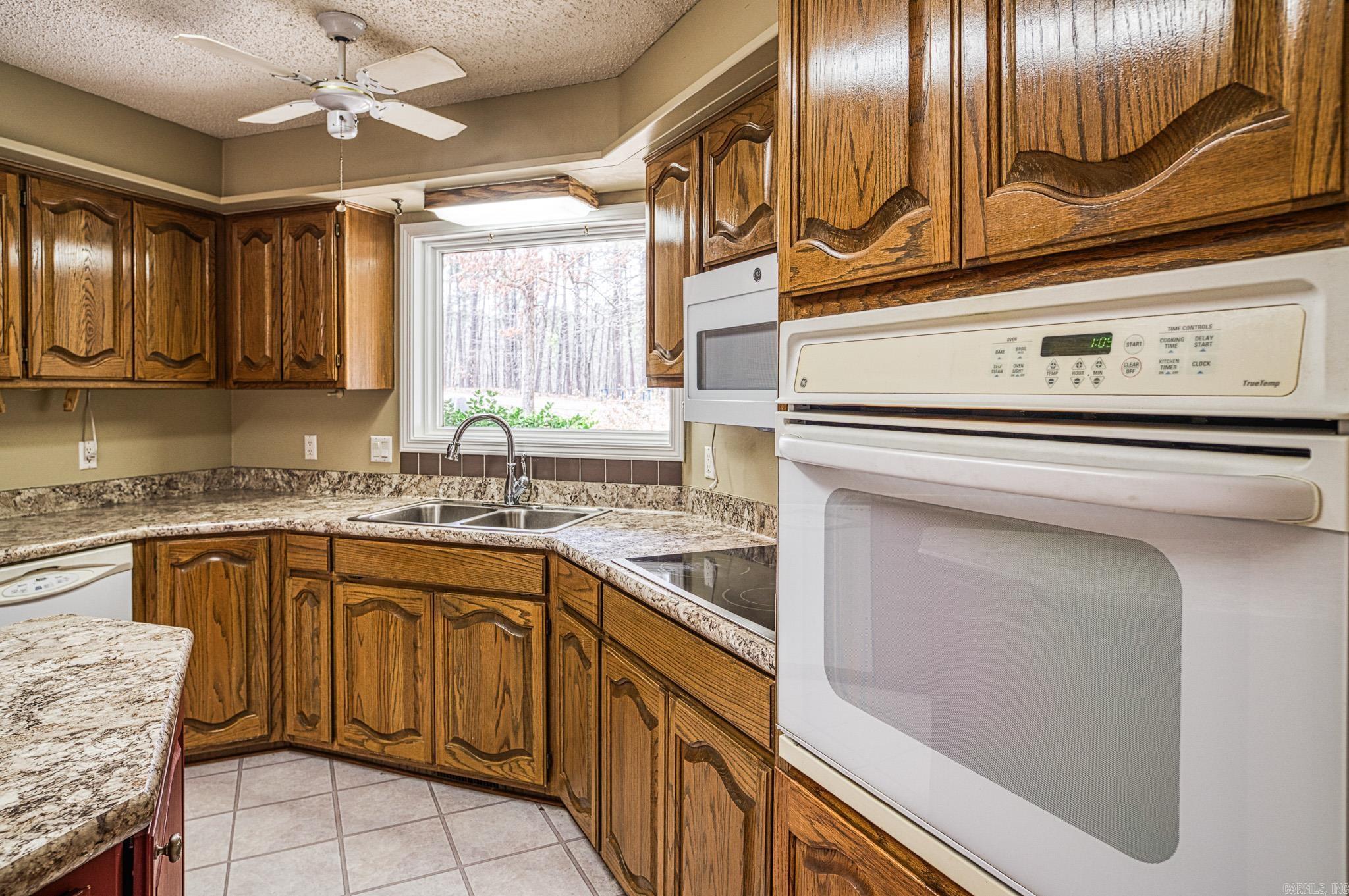 7 Camarzana Lane  Hot Springs Village, AR