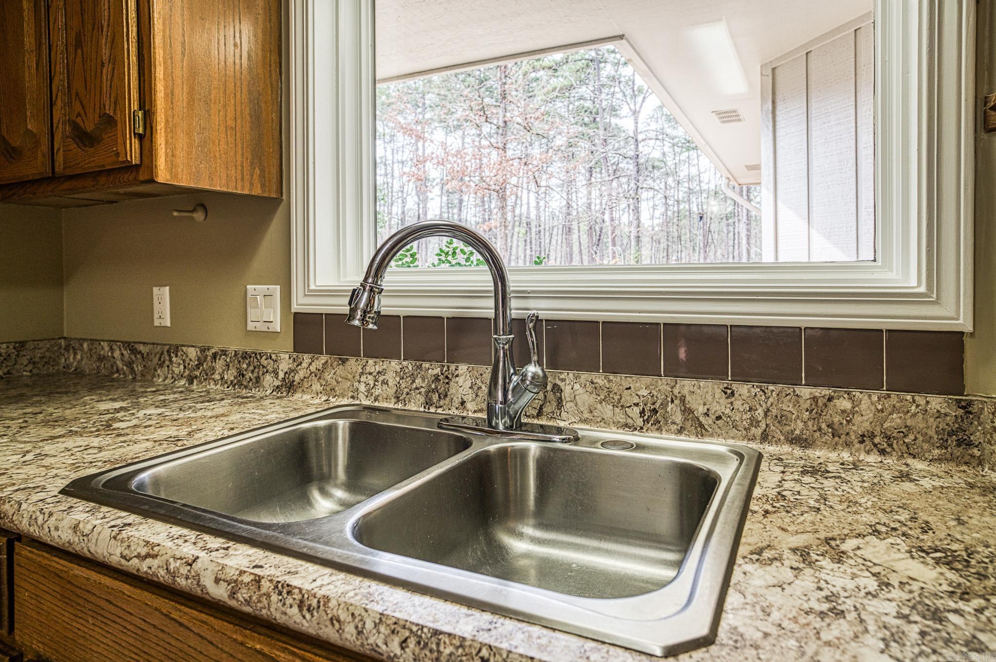 7 Camarzana Lane  Hot Springs Village, AR