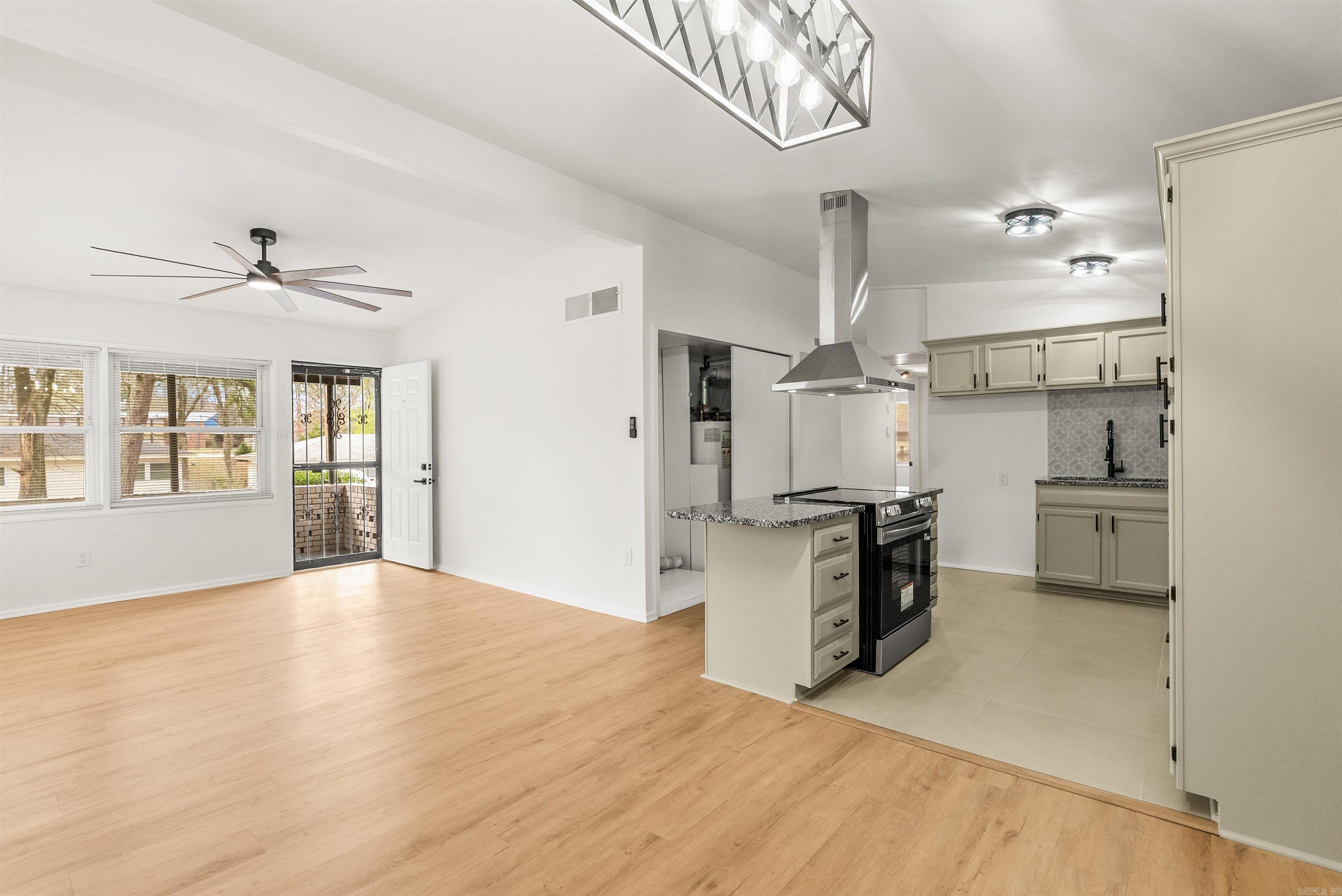 22 Lamont  Little Rock, AR