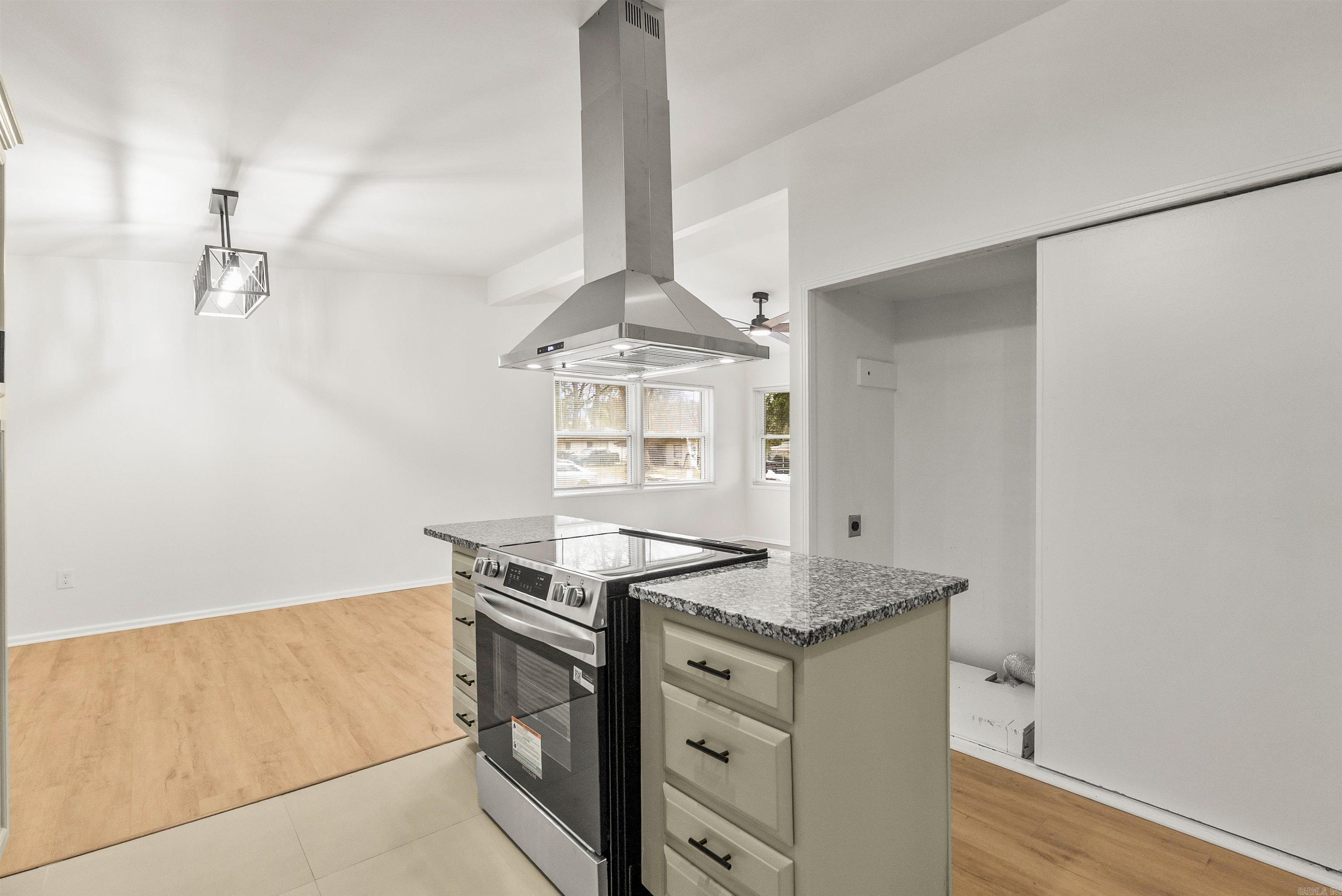 22 Lamont  Little Rock, AR