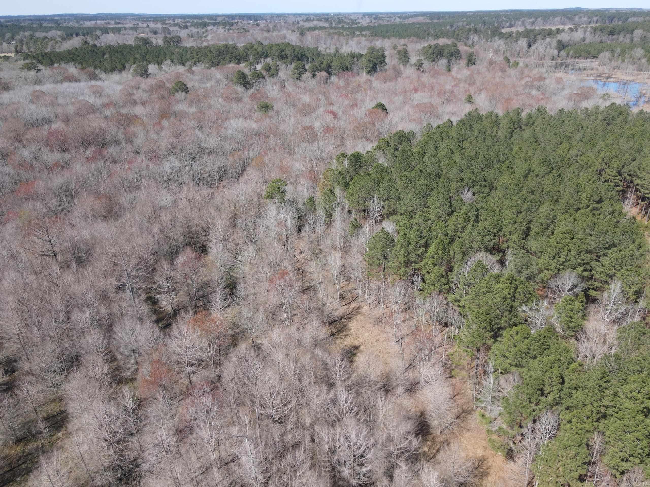 000 Lawson Rd  Urbana, AR