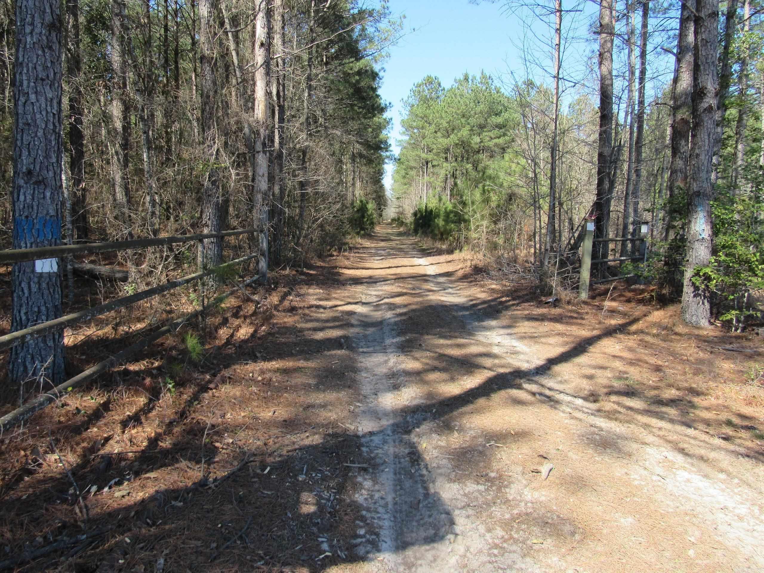 000 Lawson Rd  Urbana, AR