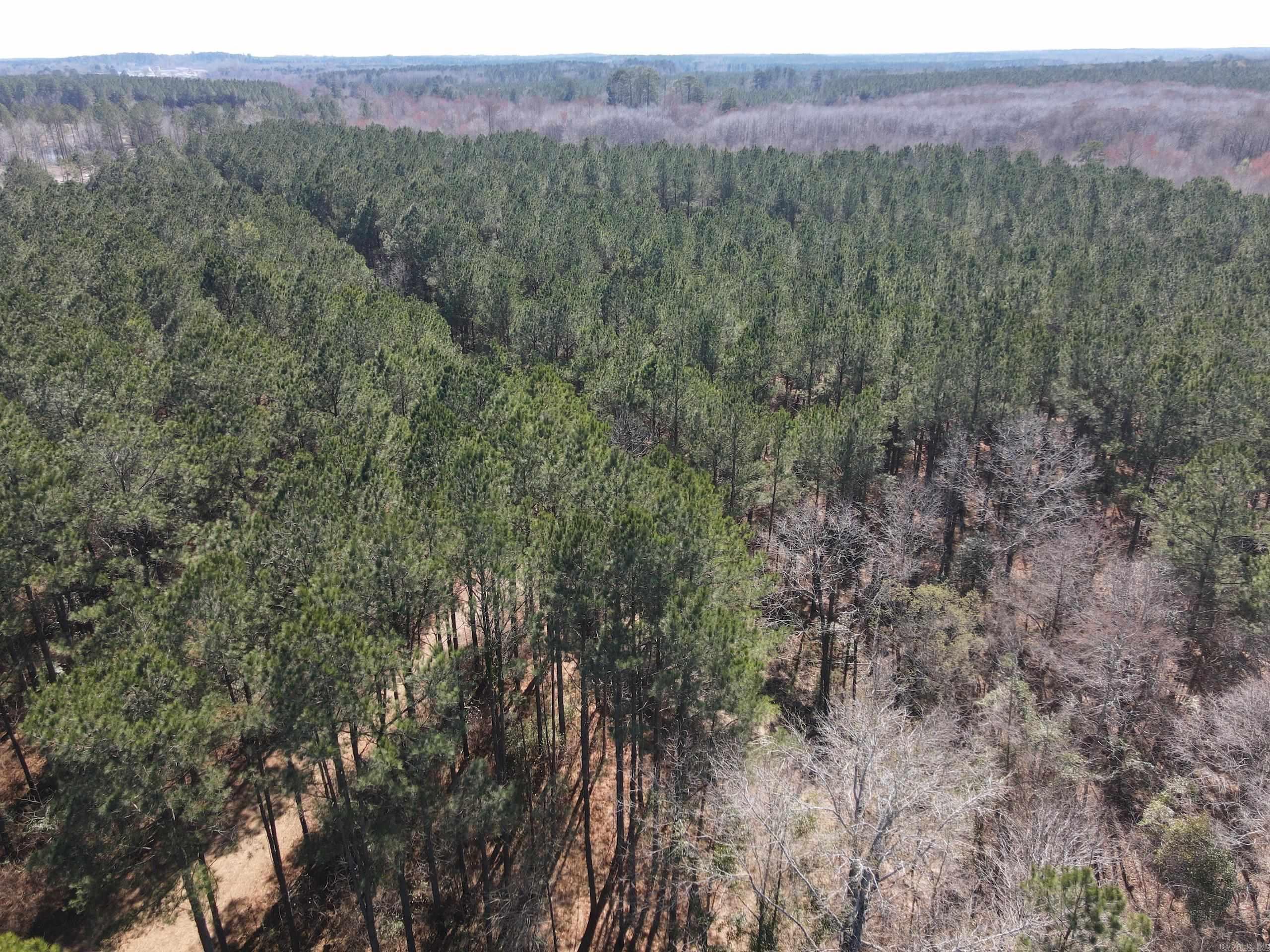 000 Lawson Rd  Urbana, AR