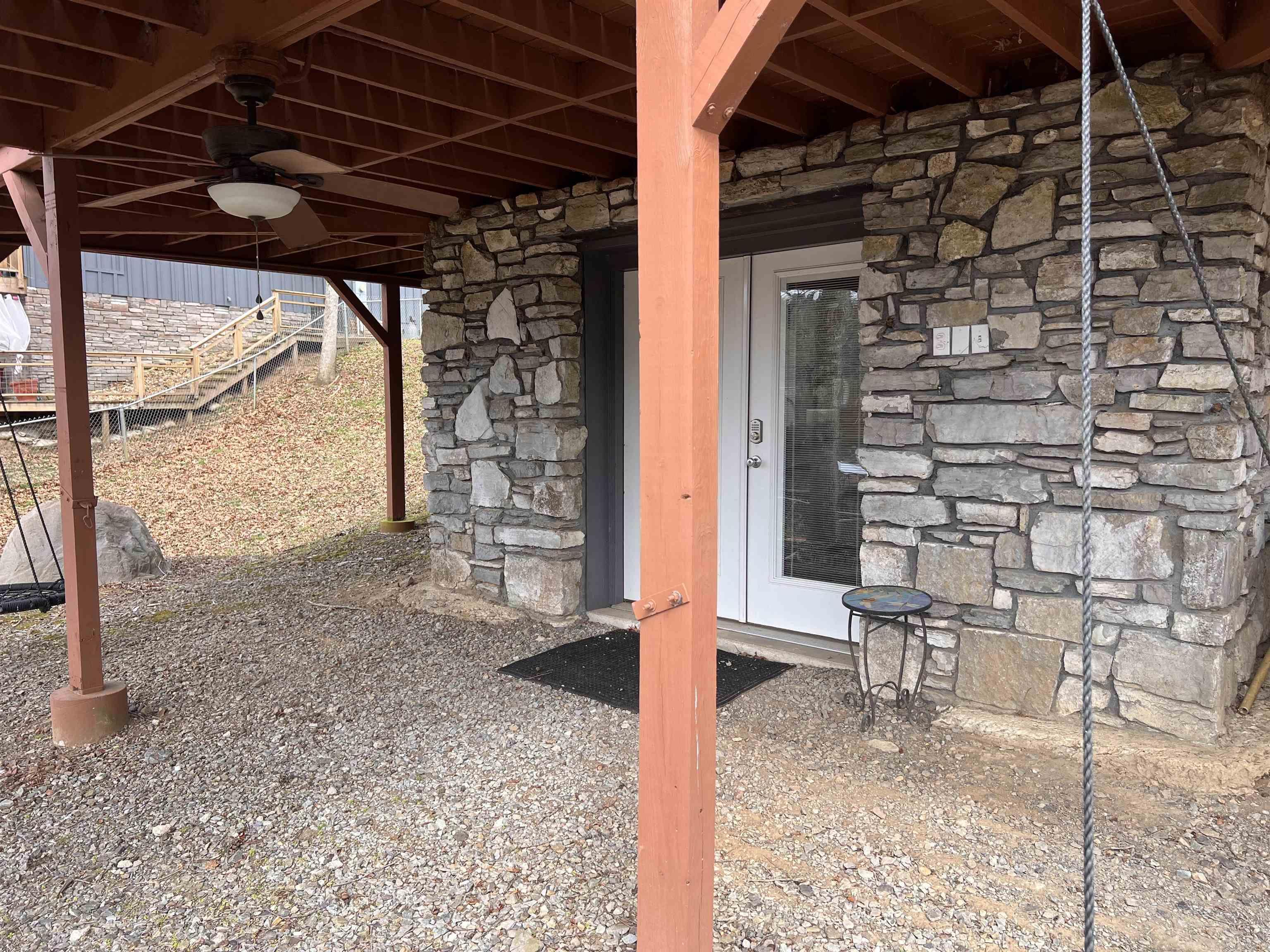 145 Trout Valley Rd  Wilburn, AR