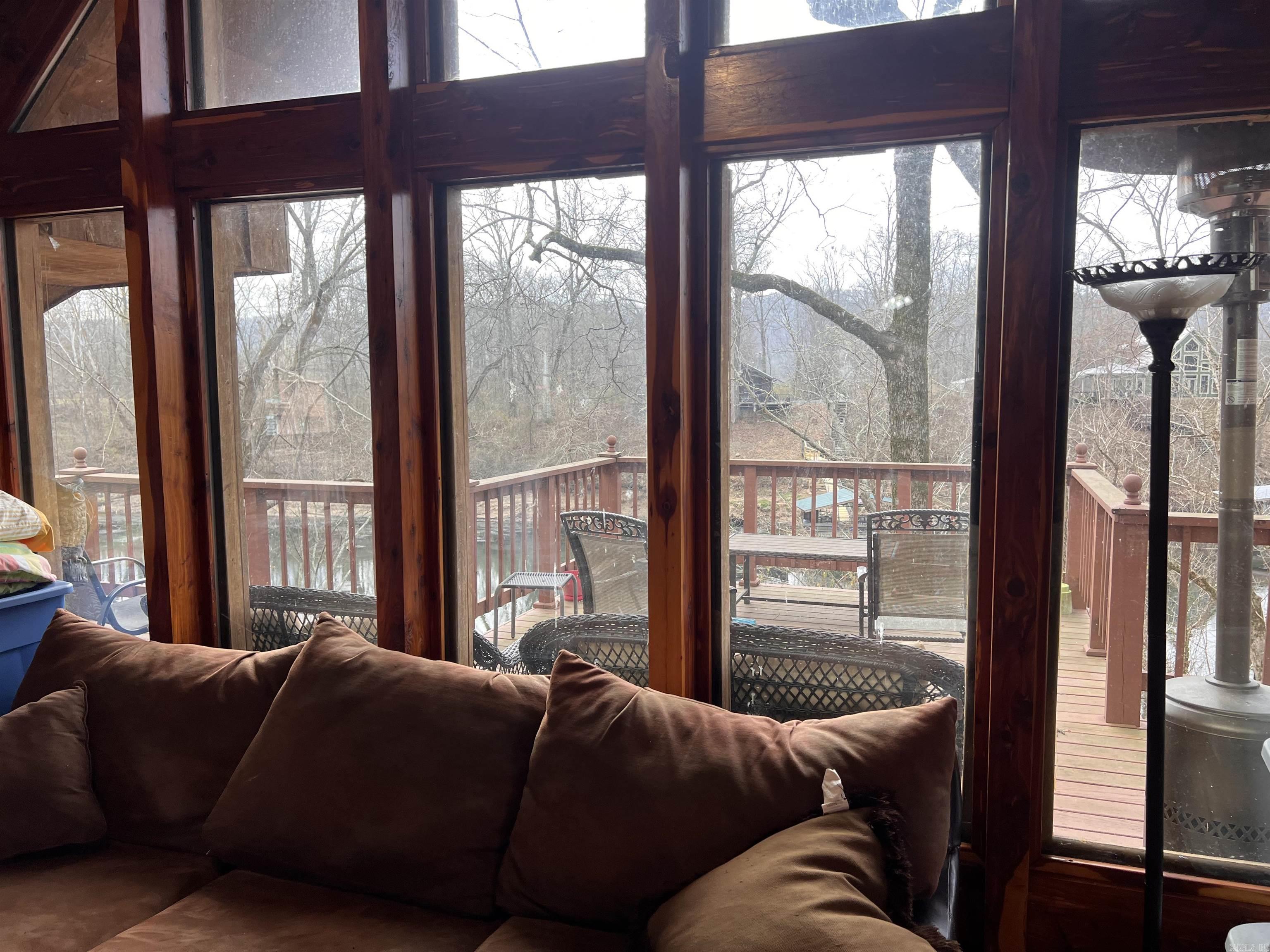 145 Trout Valley Rd  Wilburn, AR