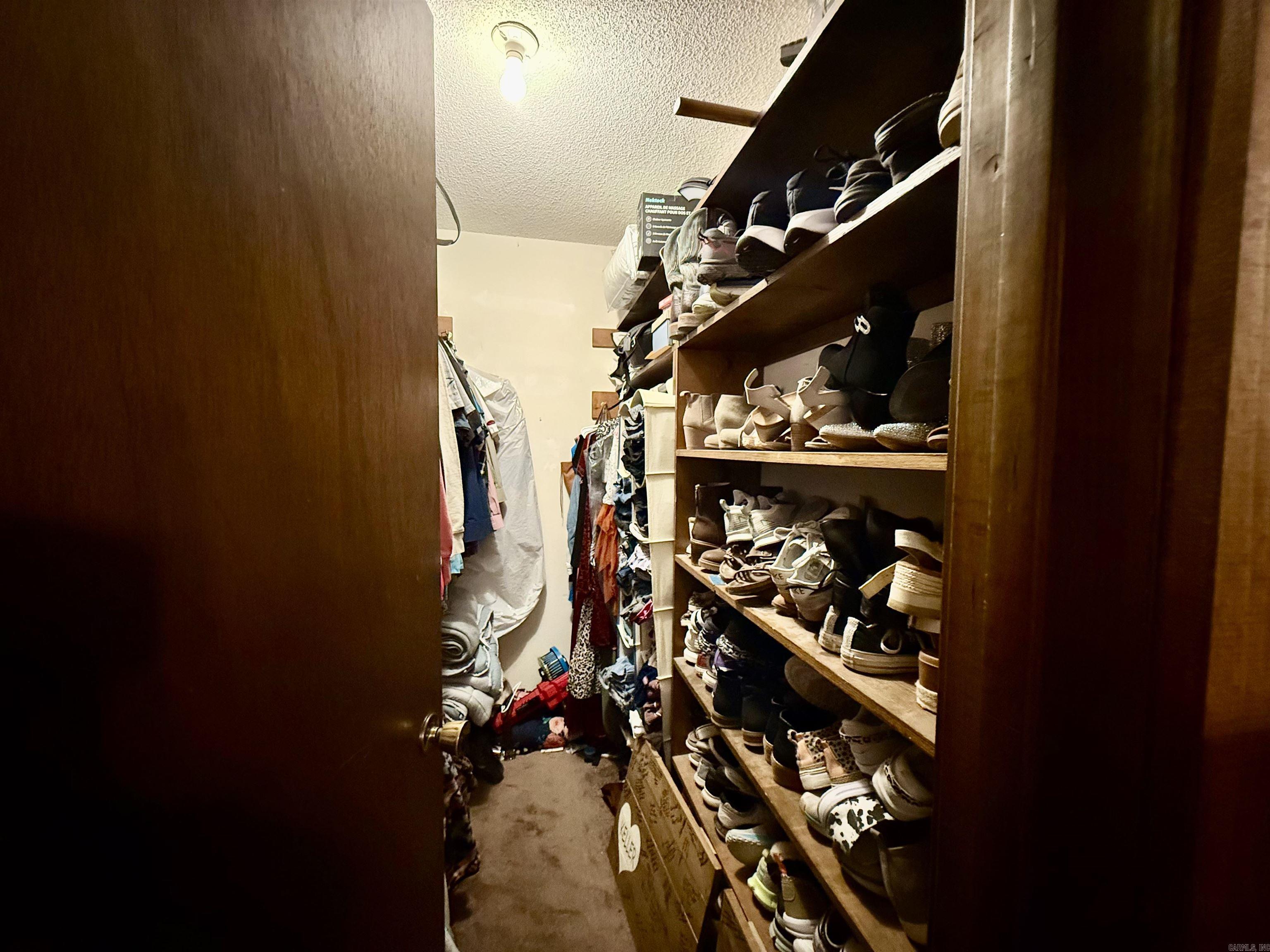 1650 N Hill  Newark, AR