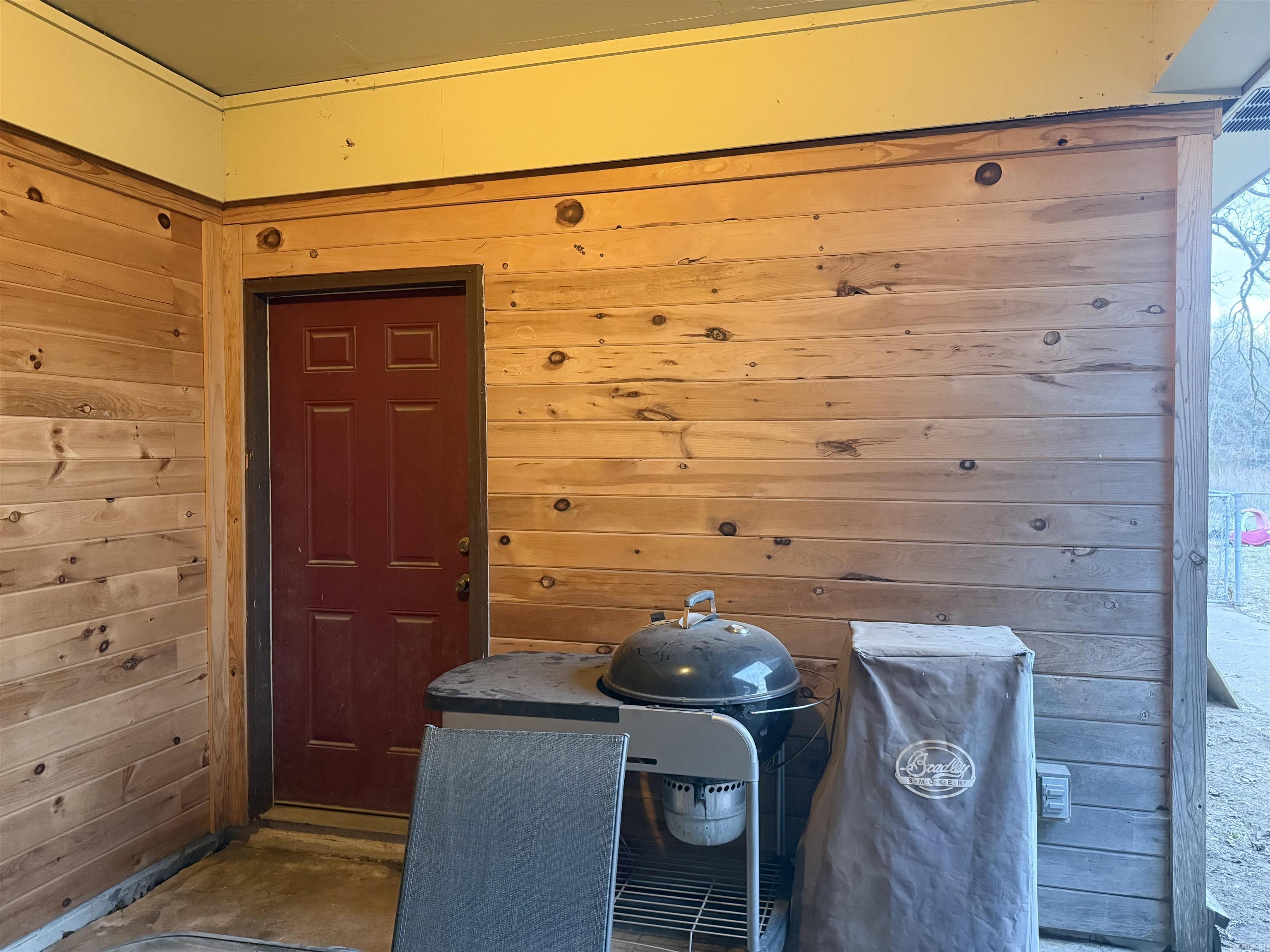 1650 N Hill  Newark, AR