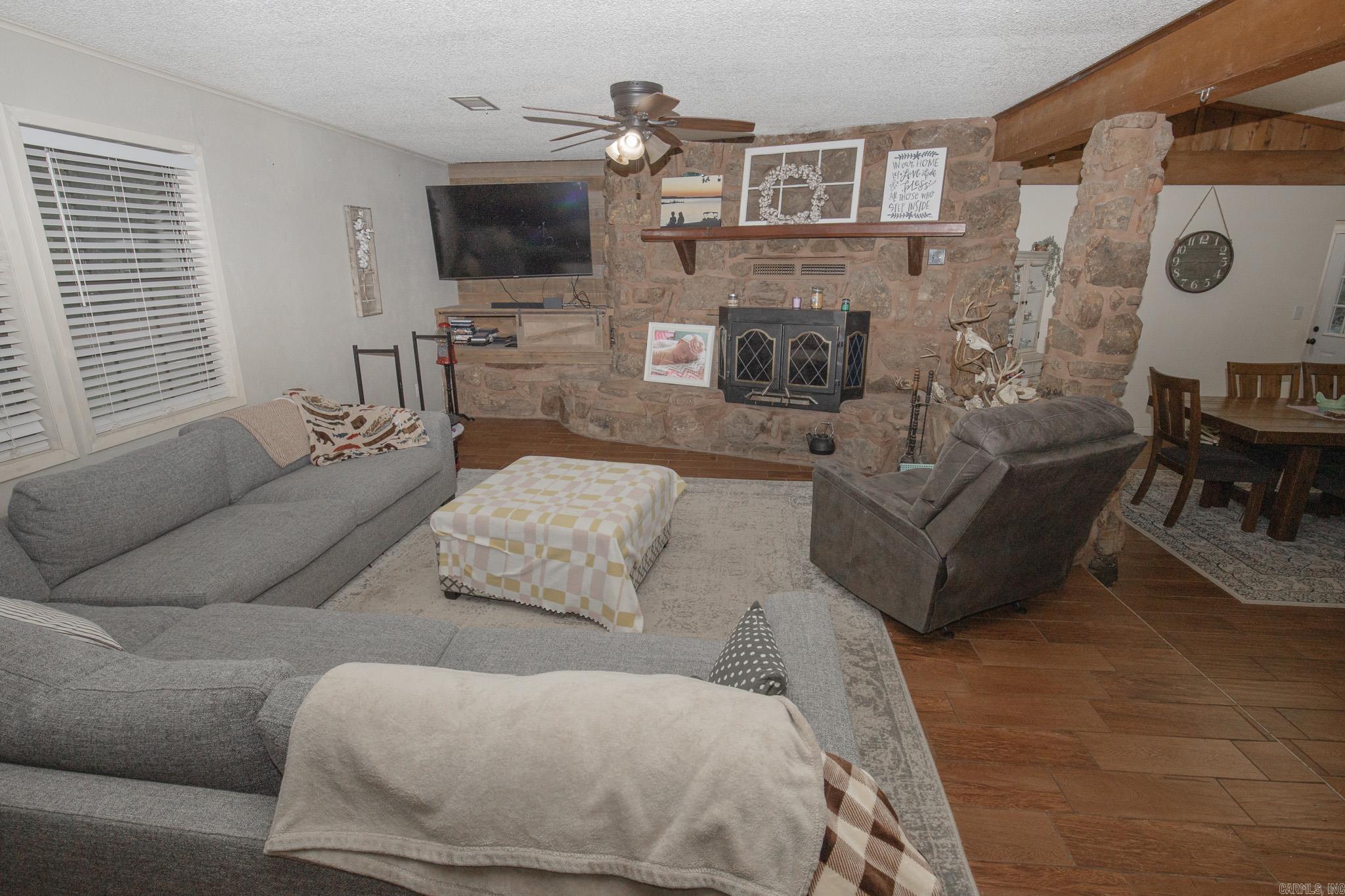 2323 Hwy 291 N.  Prattsville, AR