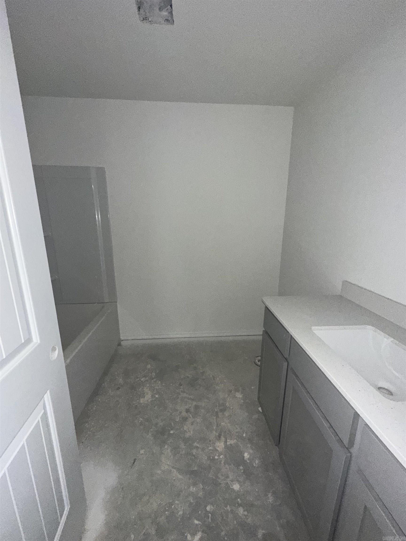 775 Gussy Lane Benton, AR 72019