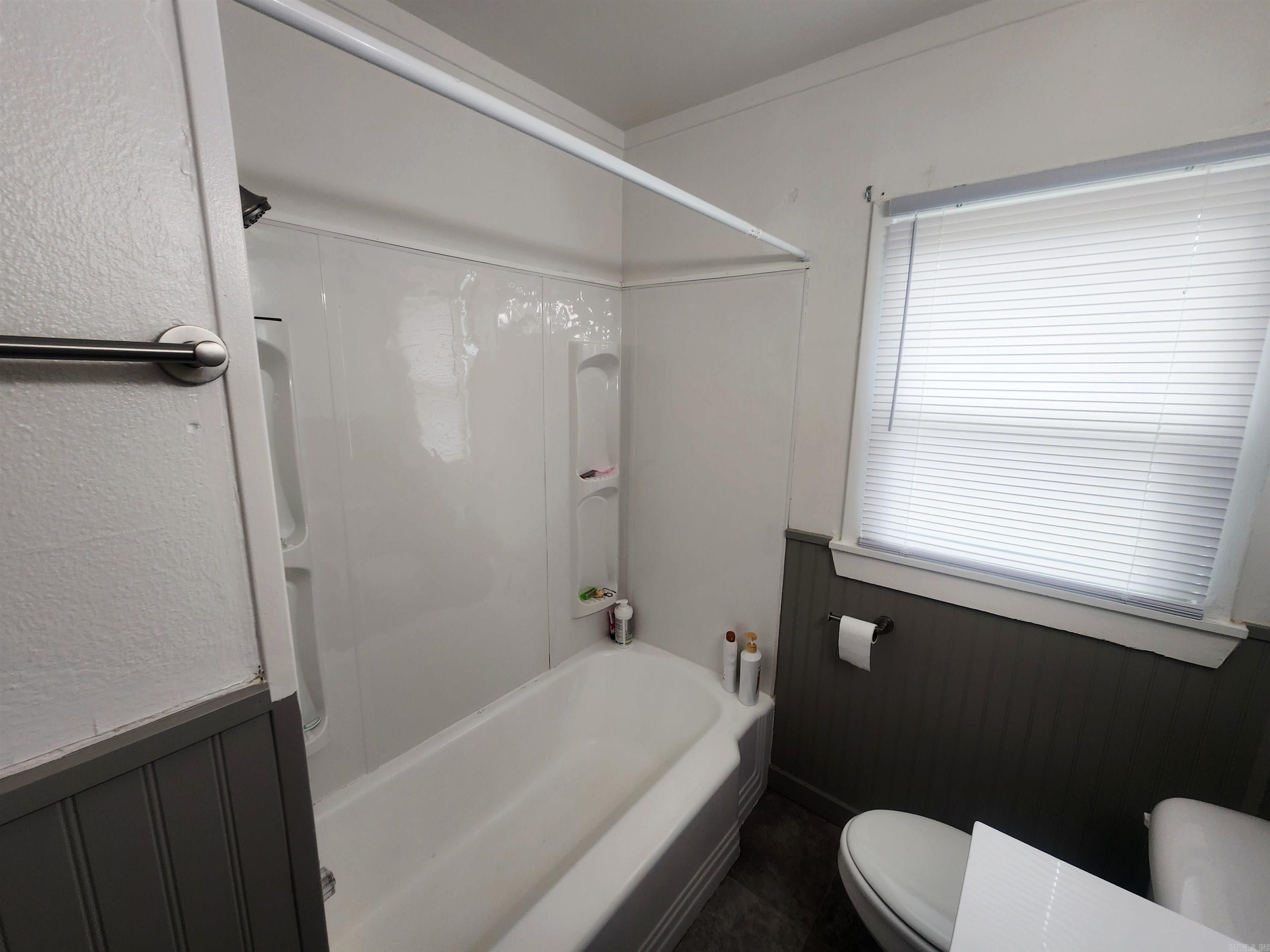 1501 E Highland  Malvern, AR