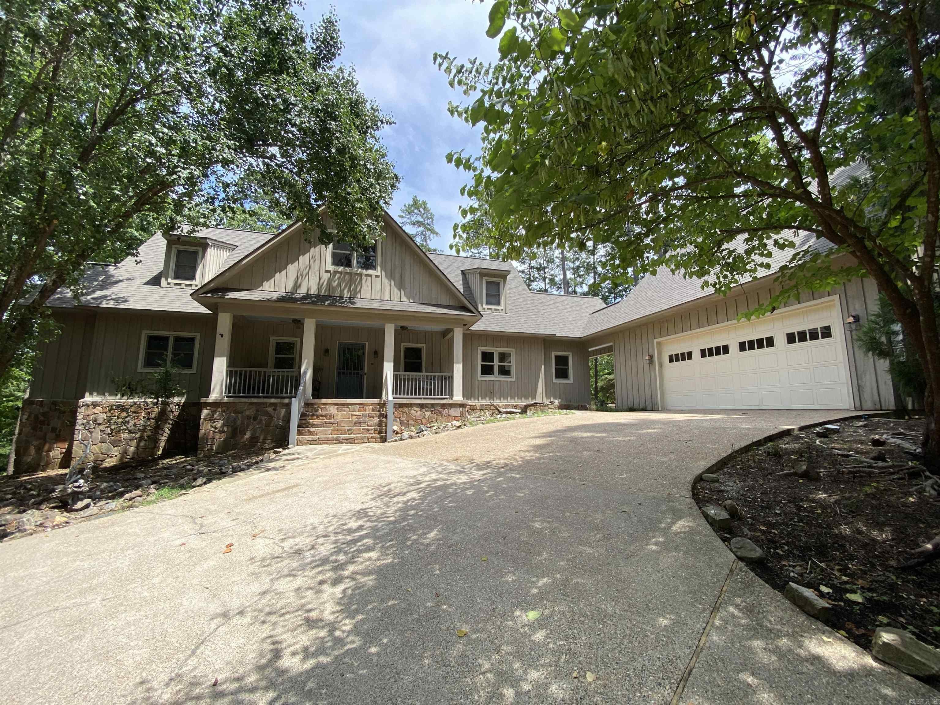 139 Ouachita  Mount Ida, AR