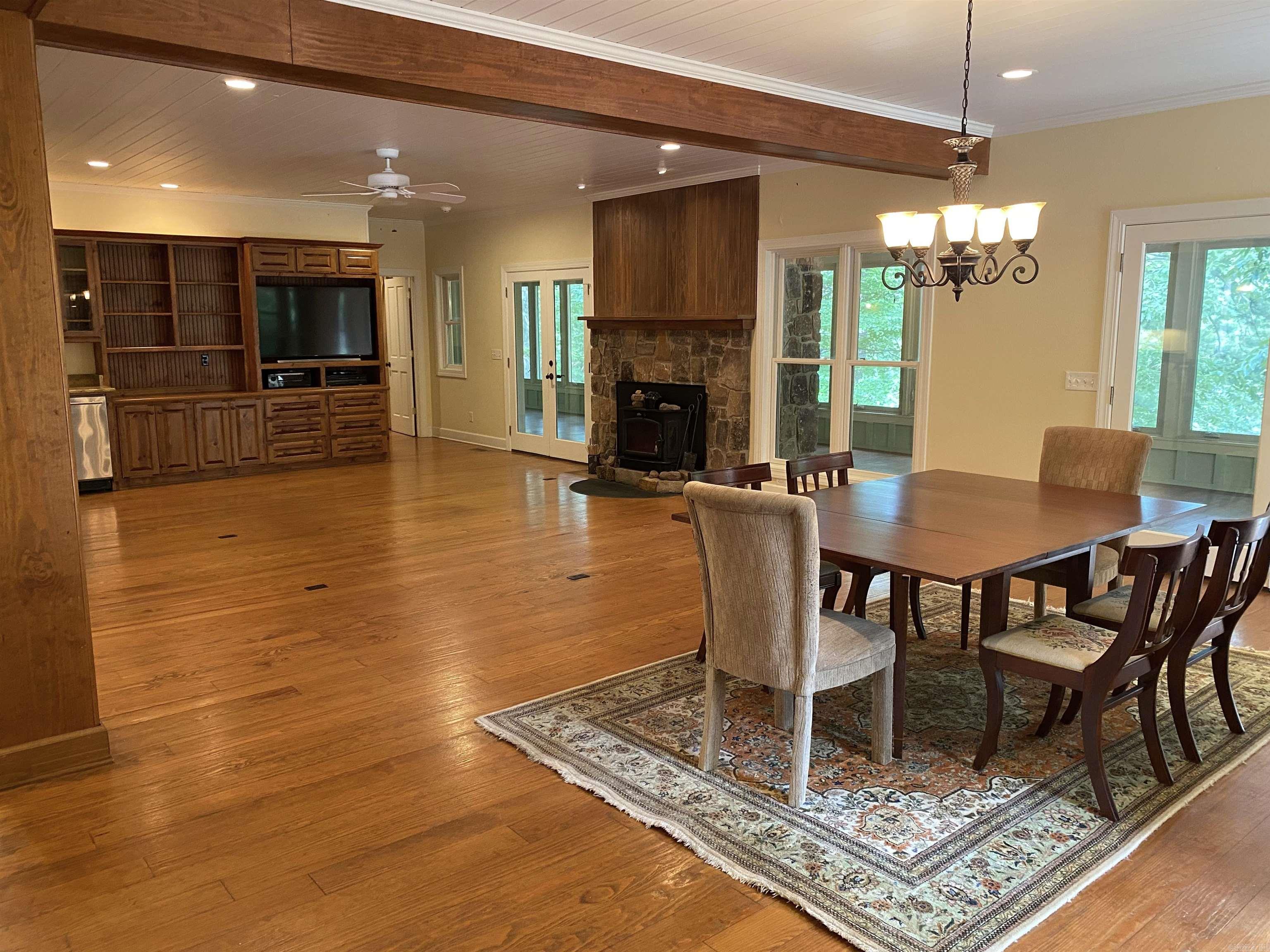 139 Ouachita  Mount Ida, AR