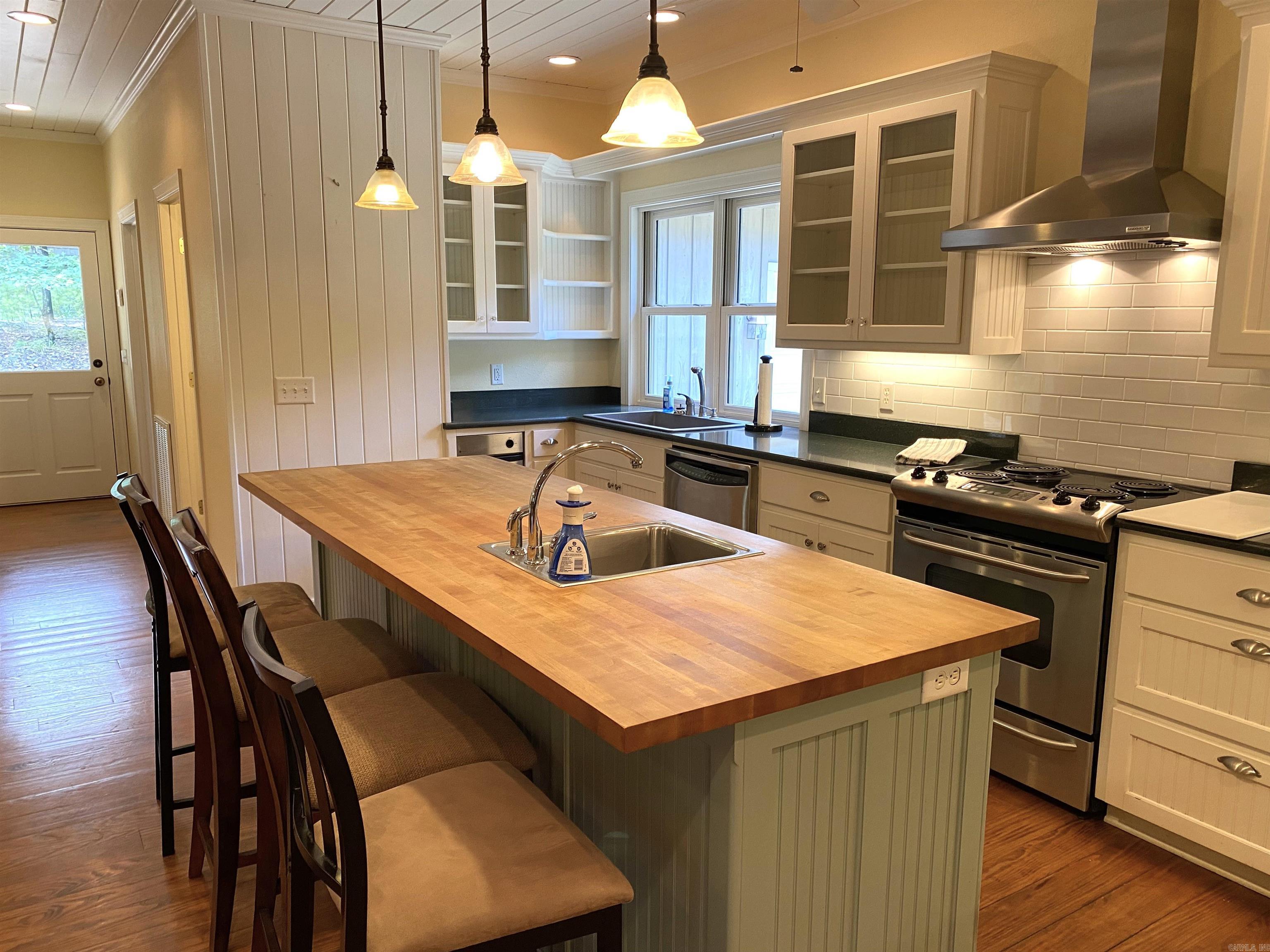 139 Ouachita  Mount Ida, AR