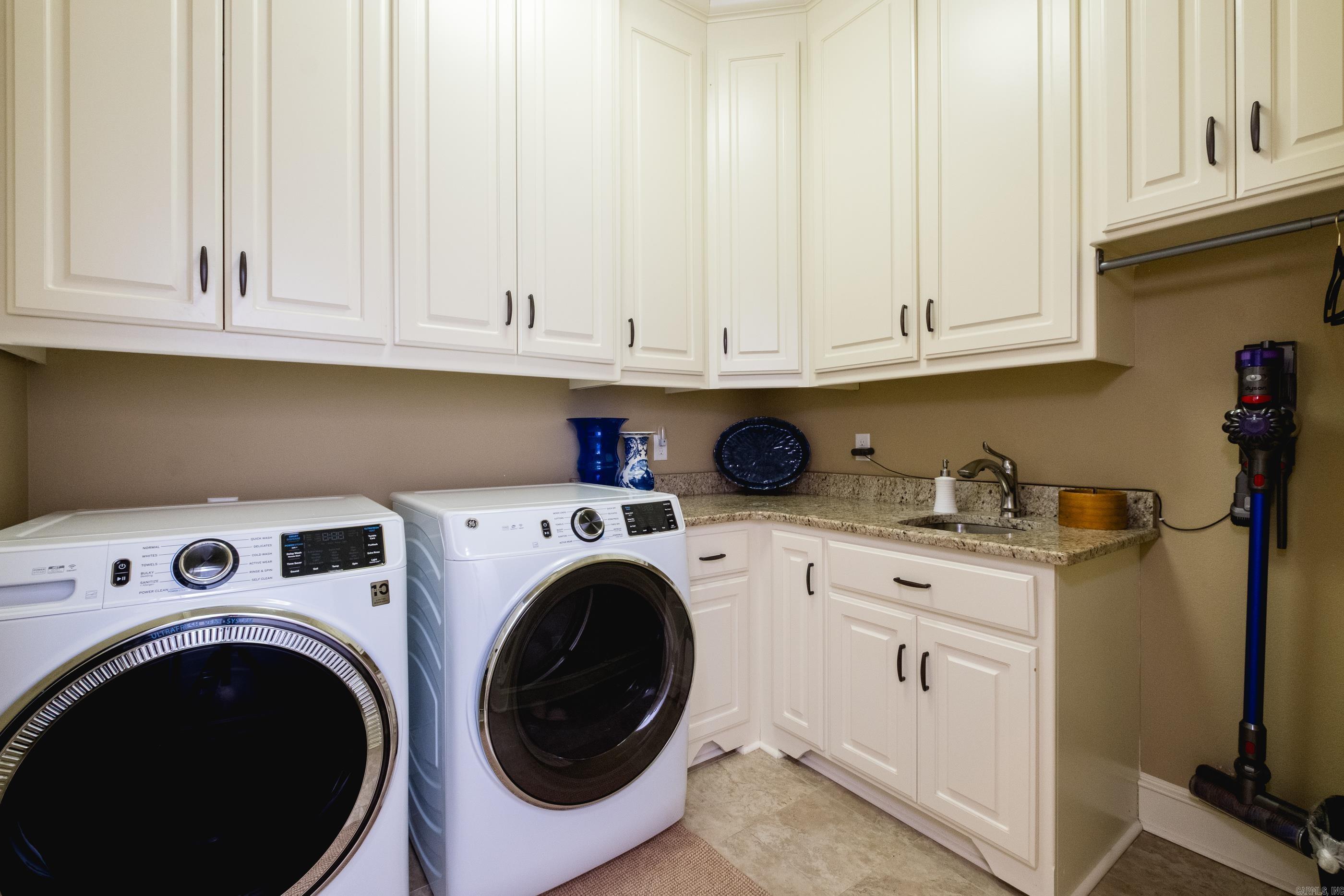 2 Greymoss Cove  Little Rock, AR