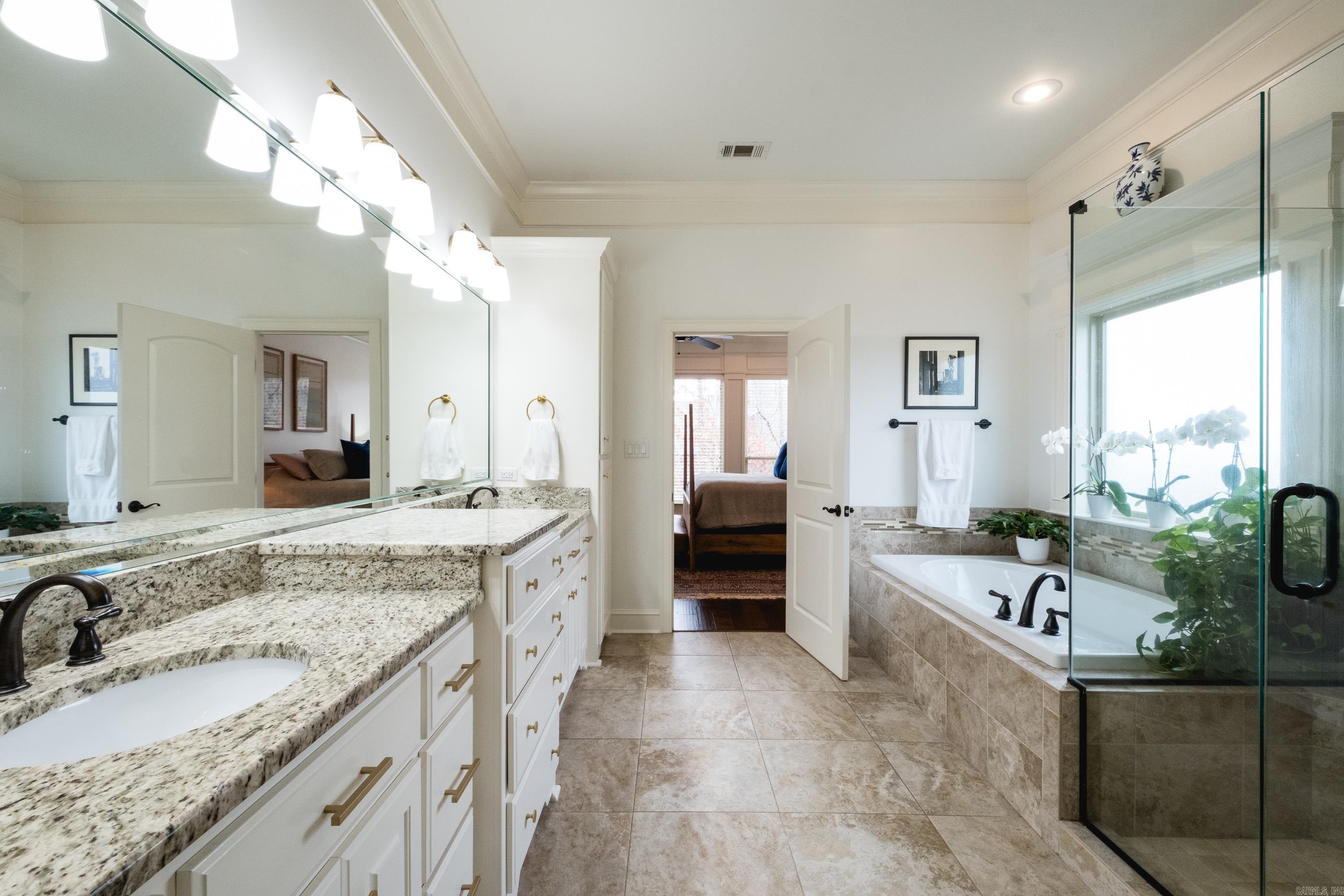 2 Greymoss Cove  Little Rock, AR