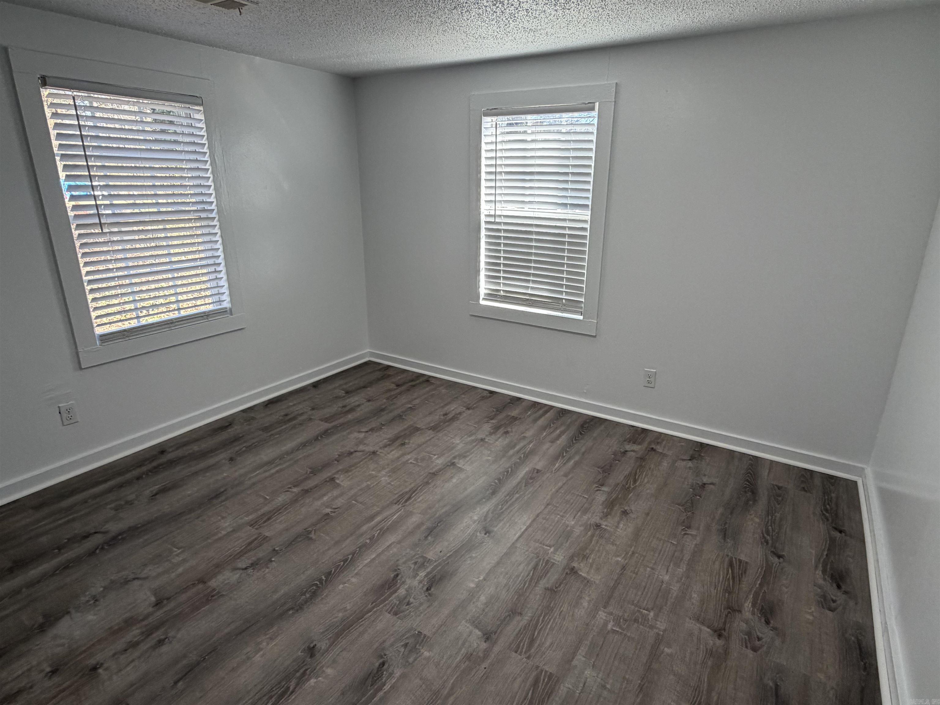 420 W Hillside  Benton, AR