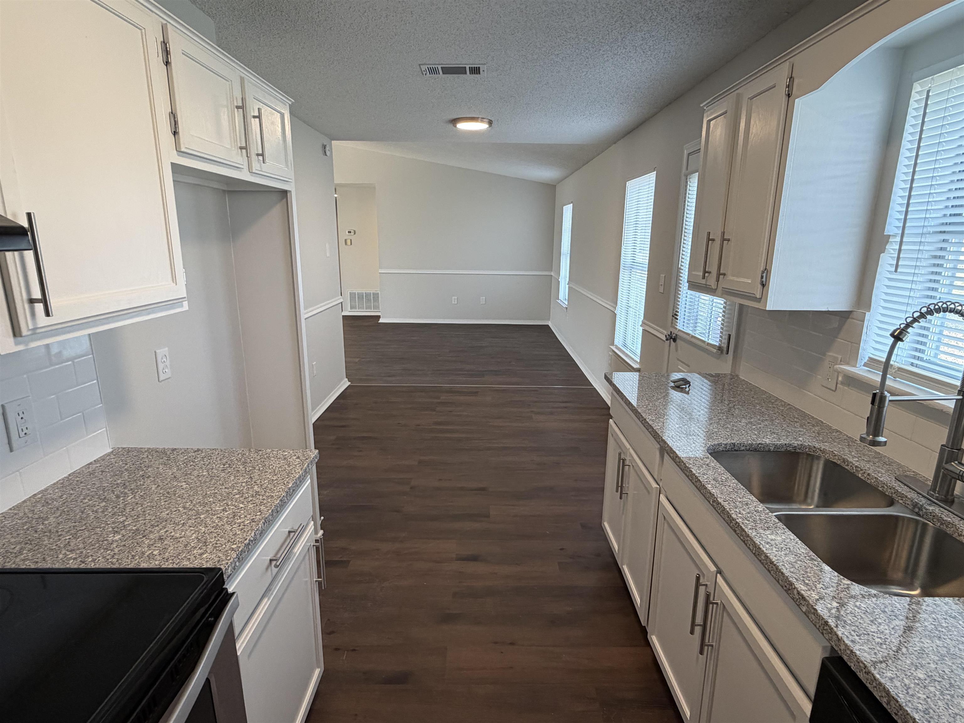 13206 Meadowview  Bryant, AR