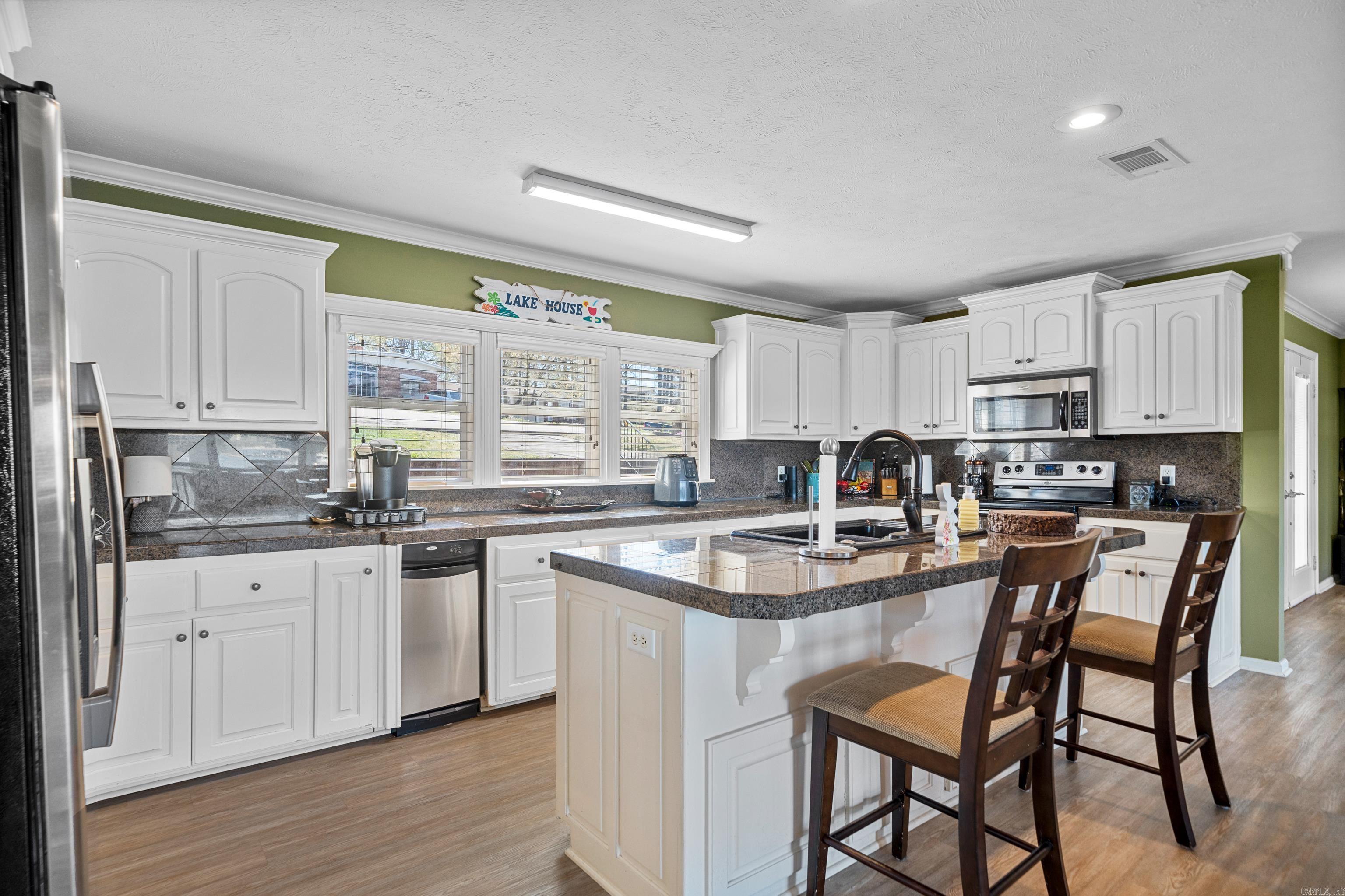 123 Bridgeview  Hot Springs, AR