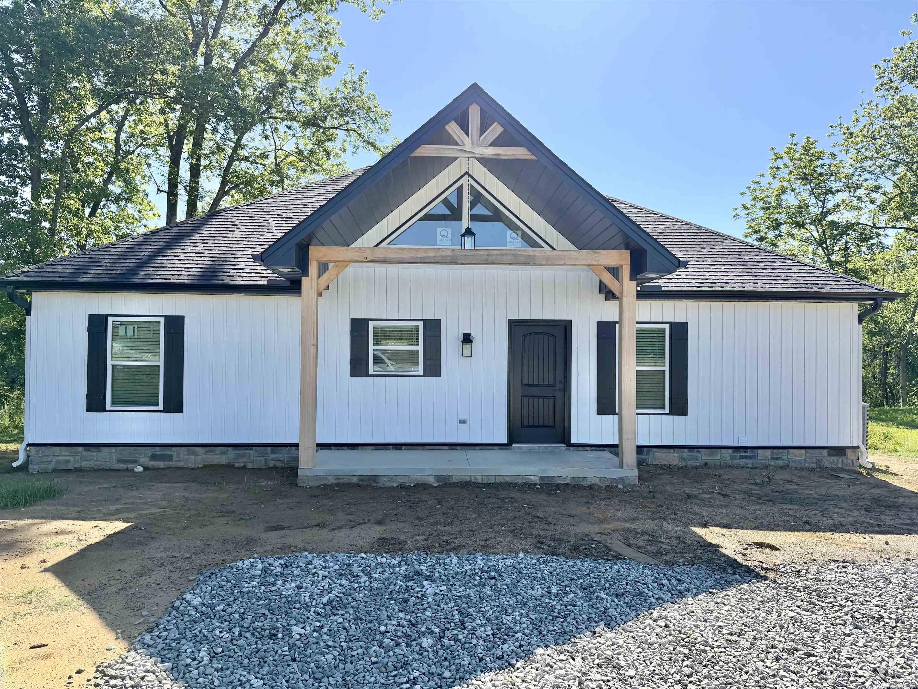 105 Unit A Adams Drive Pangburn, AR 72121