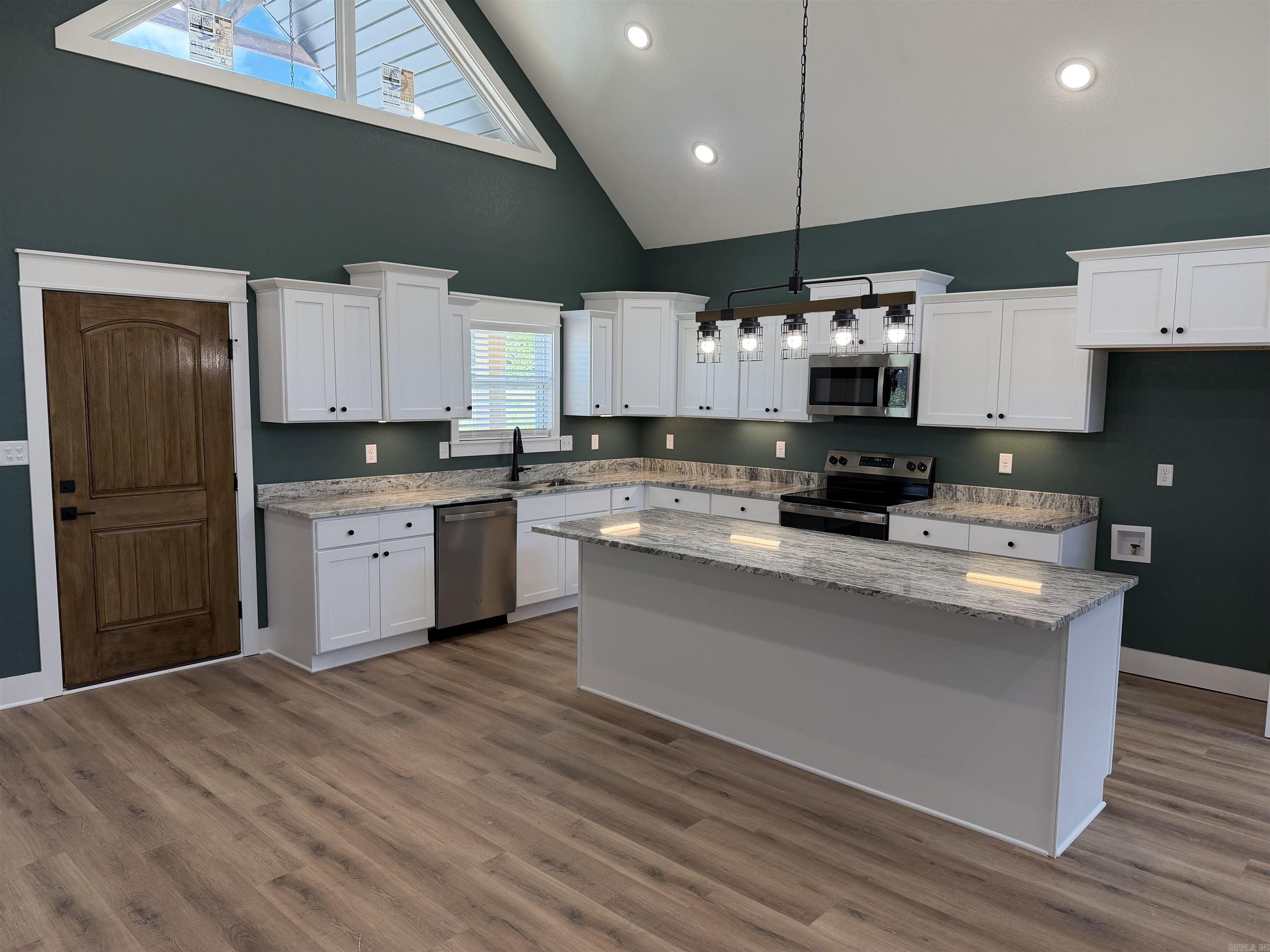 105 Unit A Adams Drive Pangburn, AR 72121