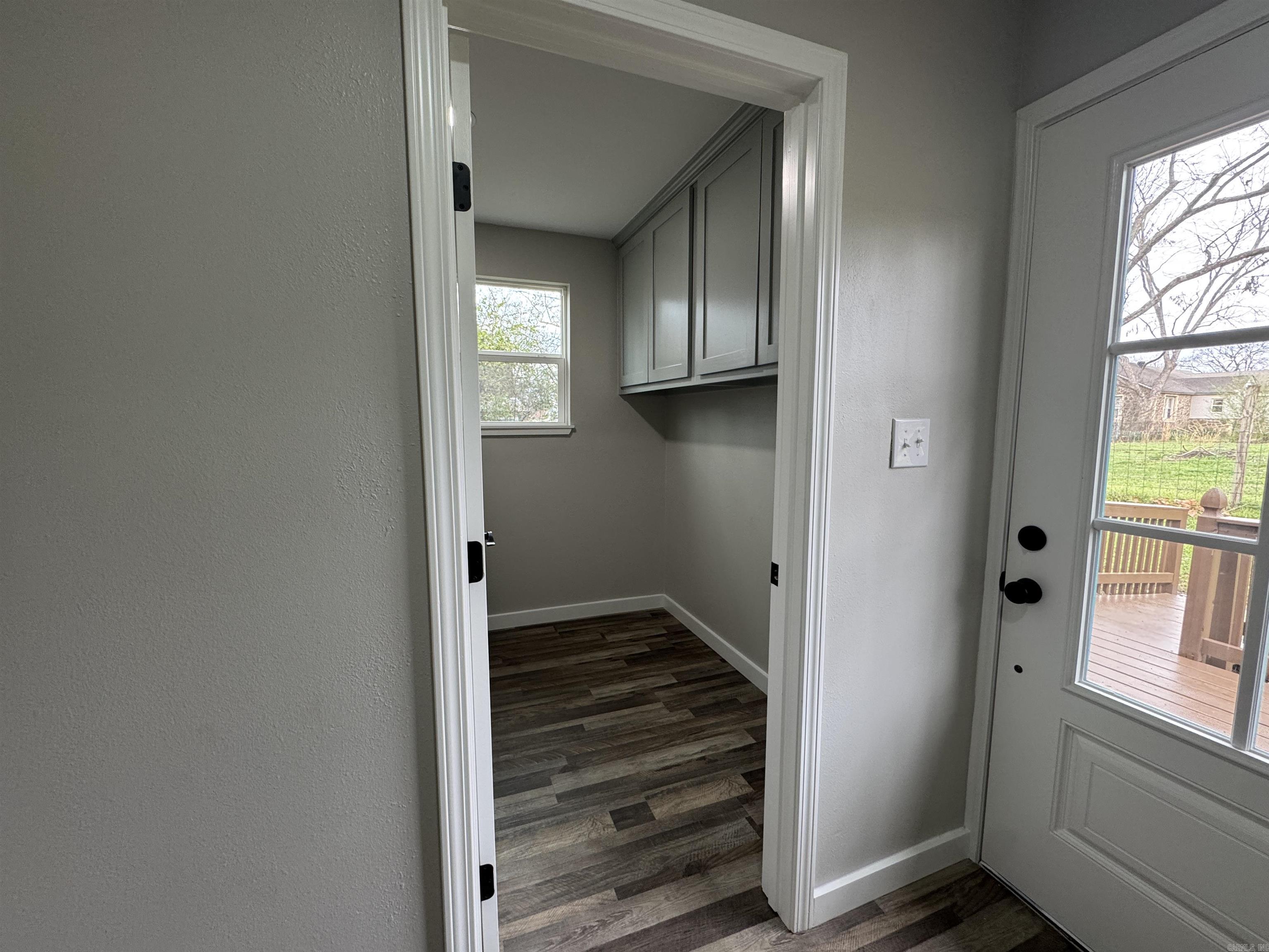 302 W Commerce St  Morrilton, AR