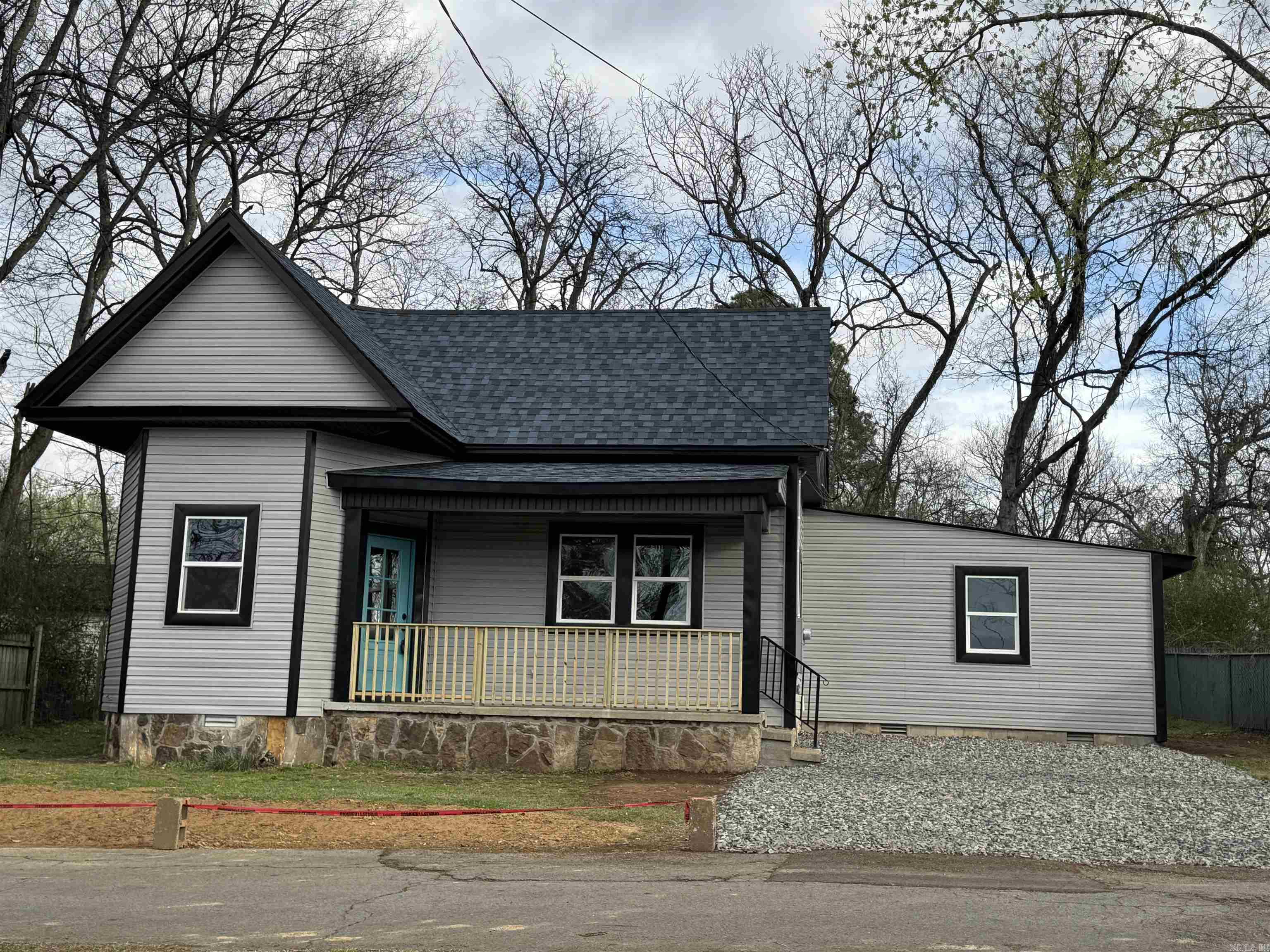 302 W Commerce St  Morrilton, AR