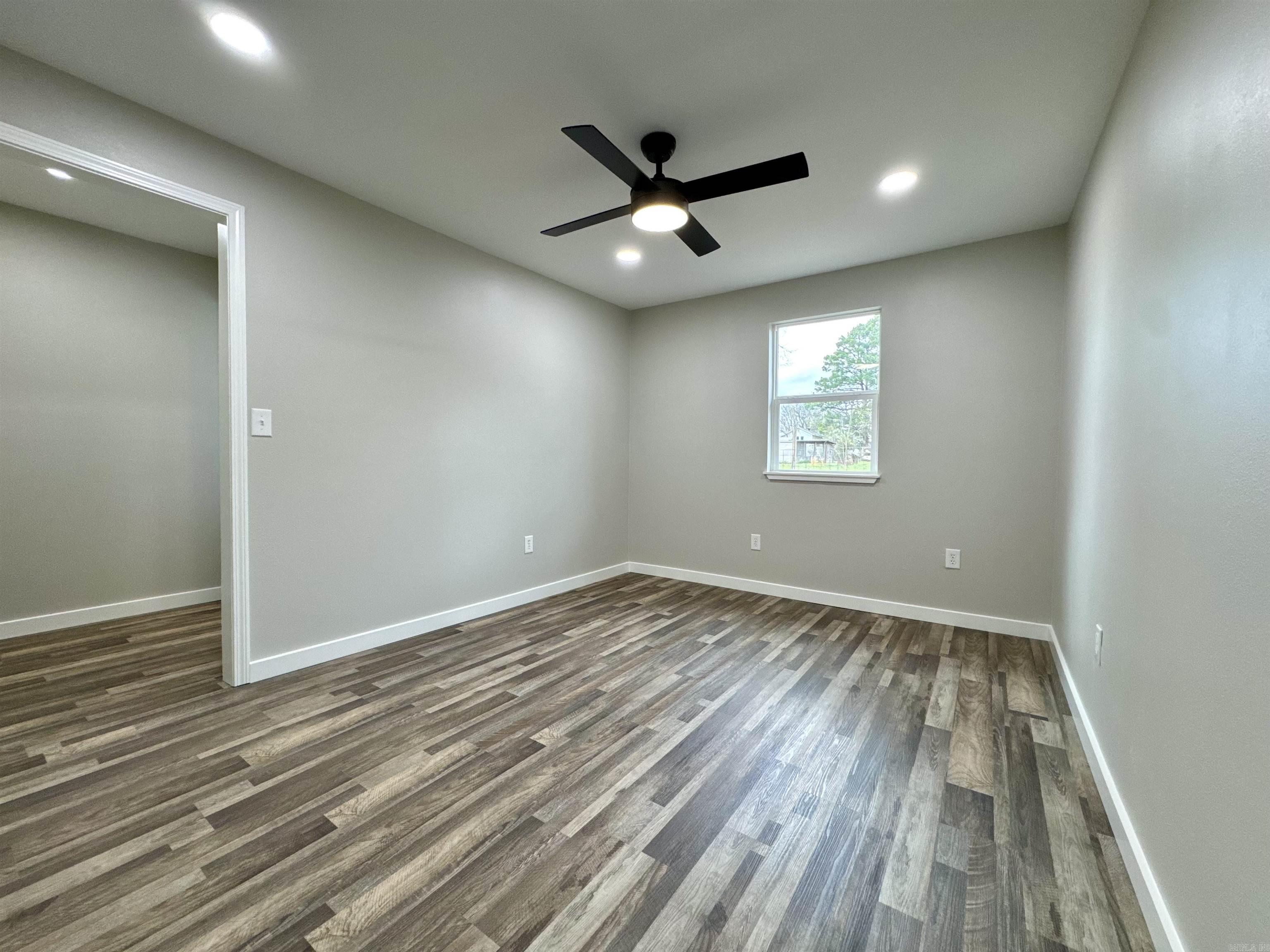 302 W Commerce St Morrilton, AR 72110